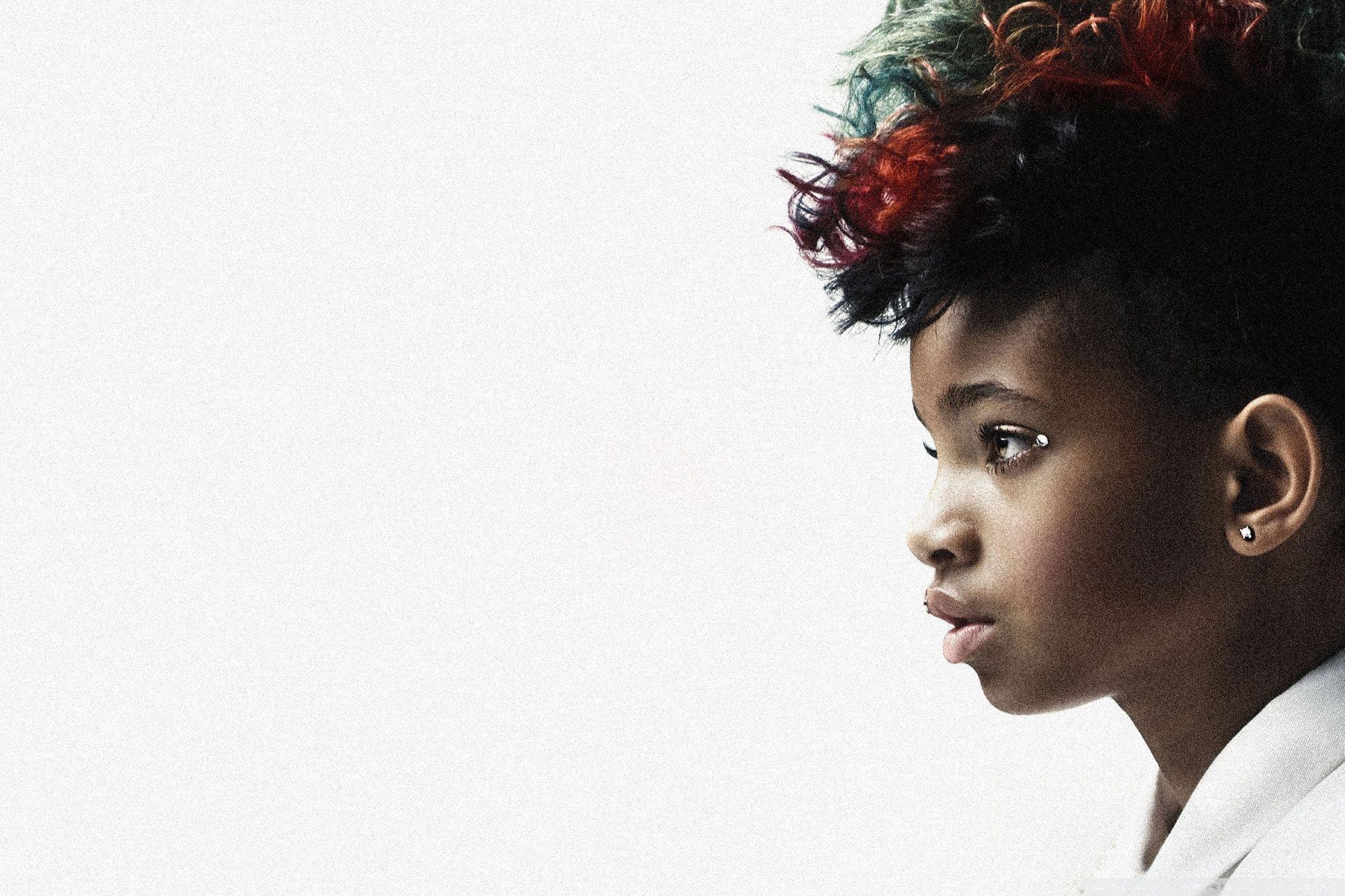 2000x1333 Willow Smith Wallpaper
