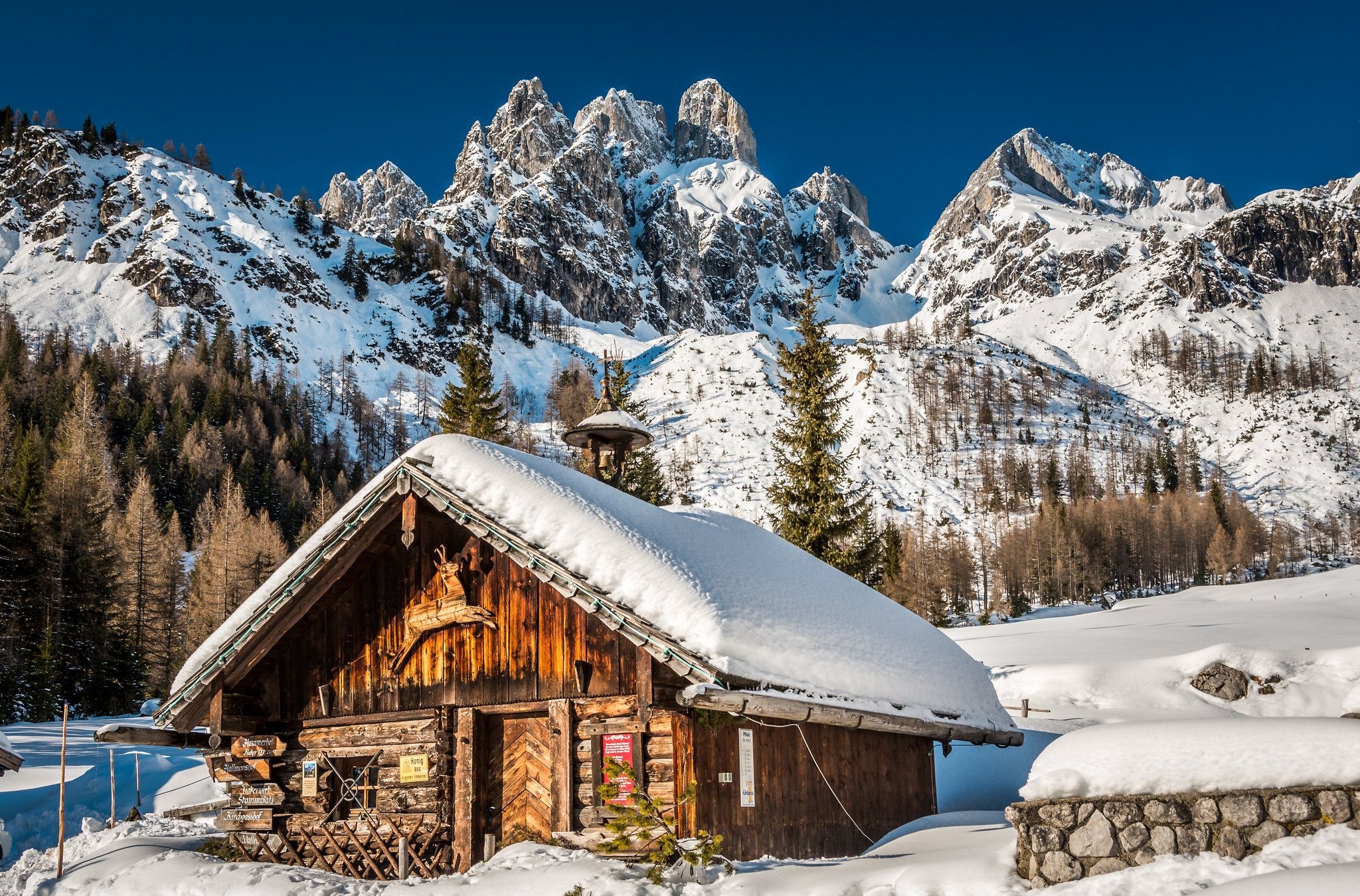 2048x1349 Cozy Alpine Cabin in Snowy Austrian Alps