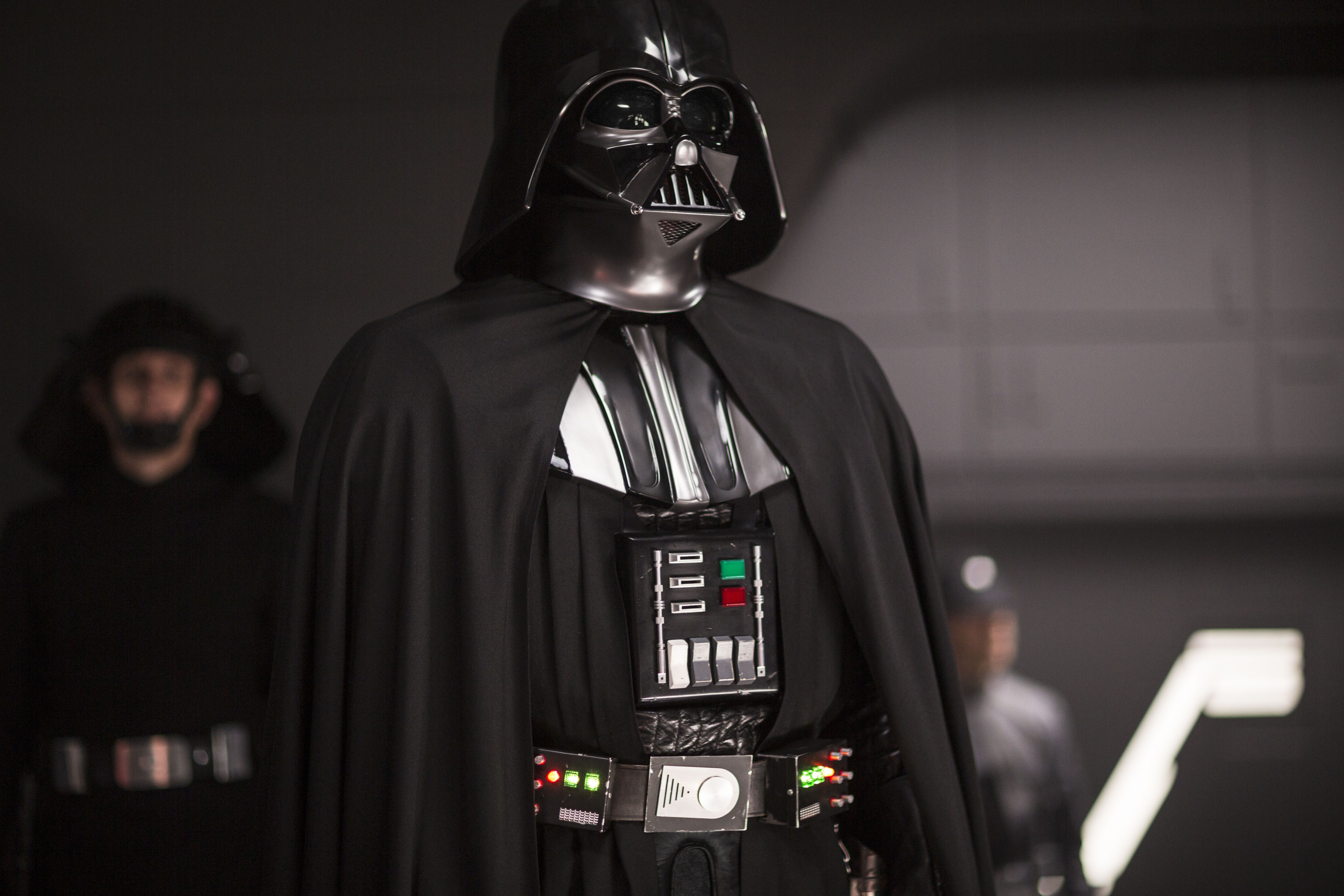 5760x3840 Darth Vader in Rogue One: 4K Ultra HD Wallpaper