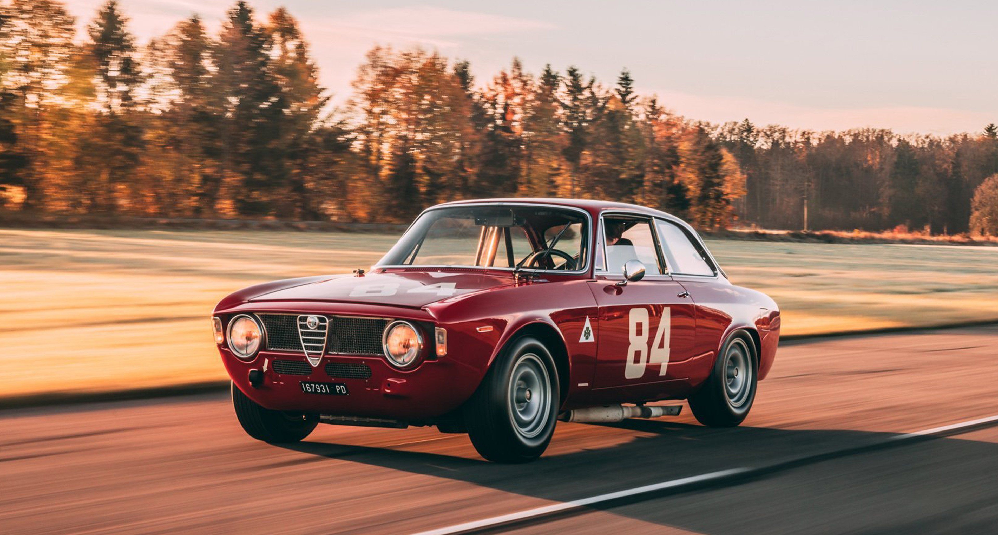3840x2058 Good things come in small packages, like this Alfa Romeo Giulia Sprint GTA. Classic Driver Magazine