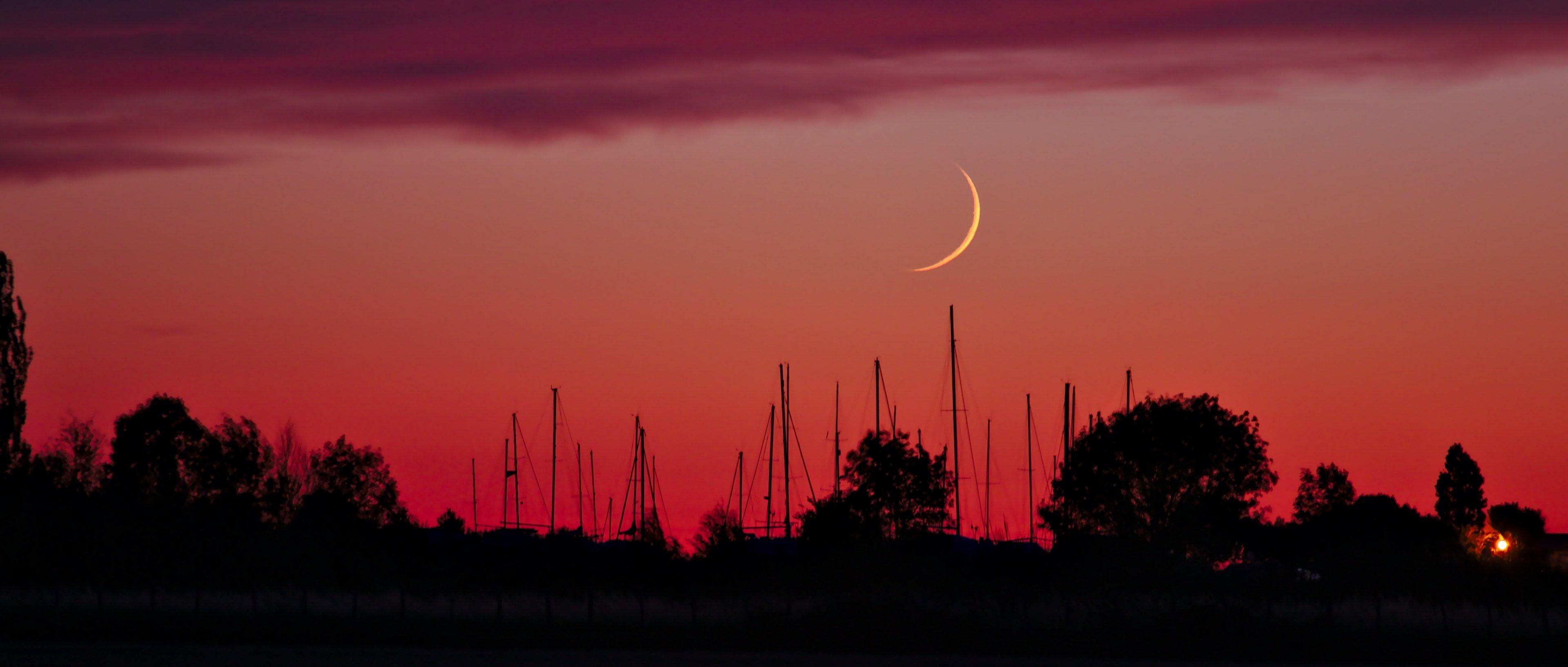 3840x1634 Moonrise During Sunset 4k Wallpaper And