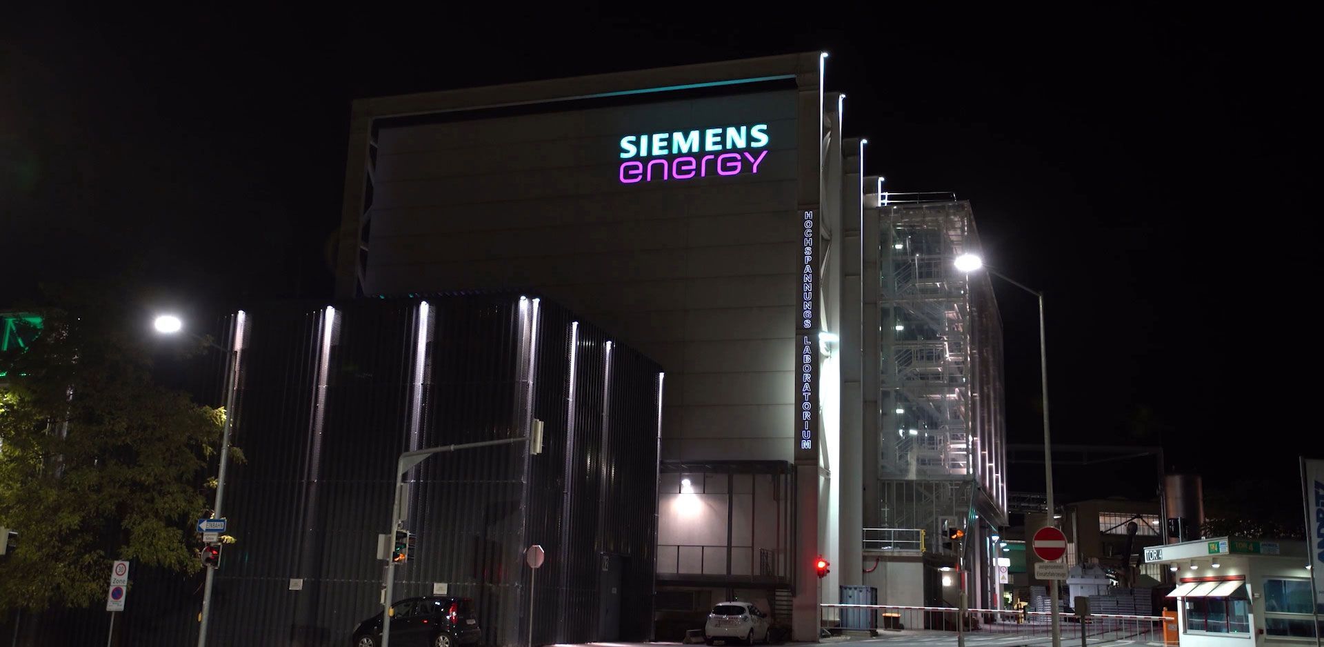 1920x938 Customer Story -Siemens Energy