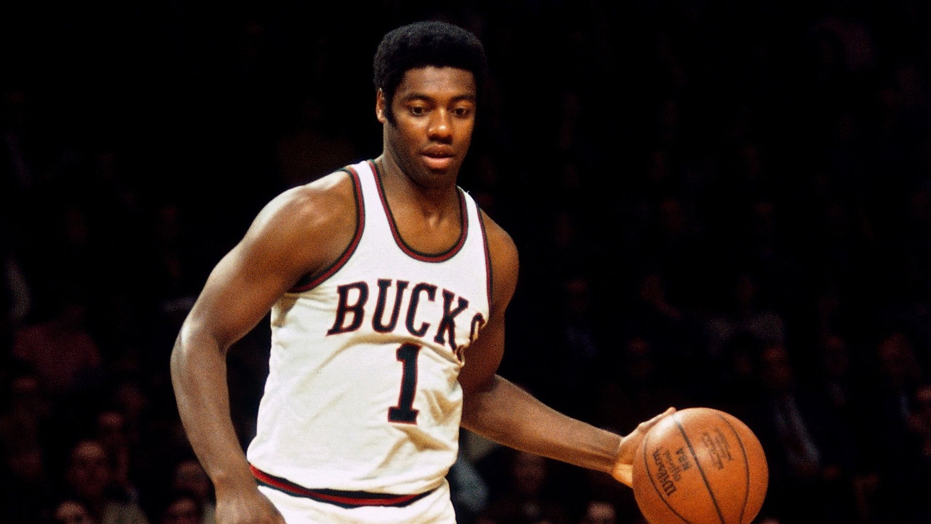 1920x1080 Legends profile: Oscar Robertson