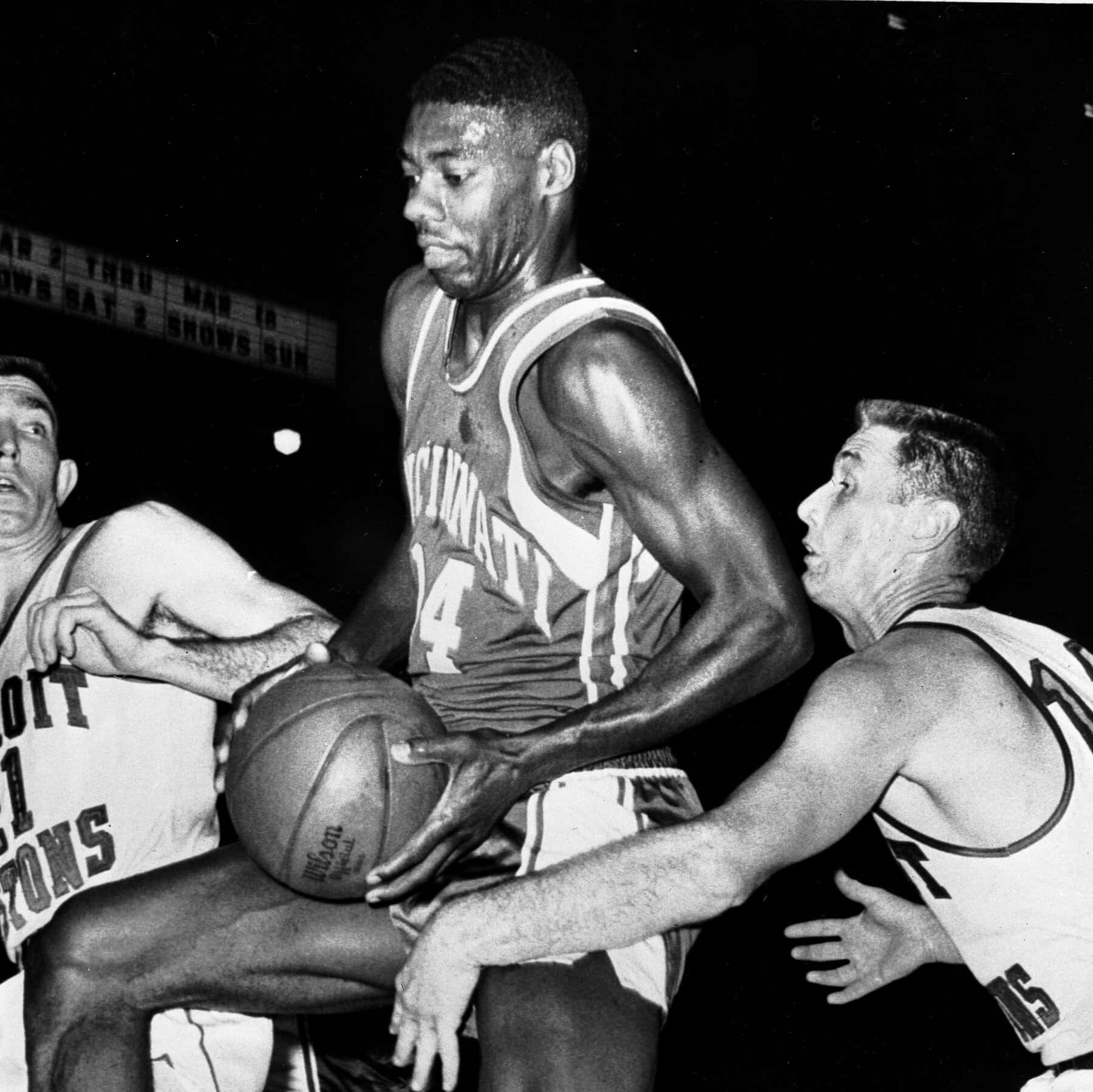 1800x1799 Oscar Robertson Wallpaper