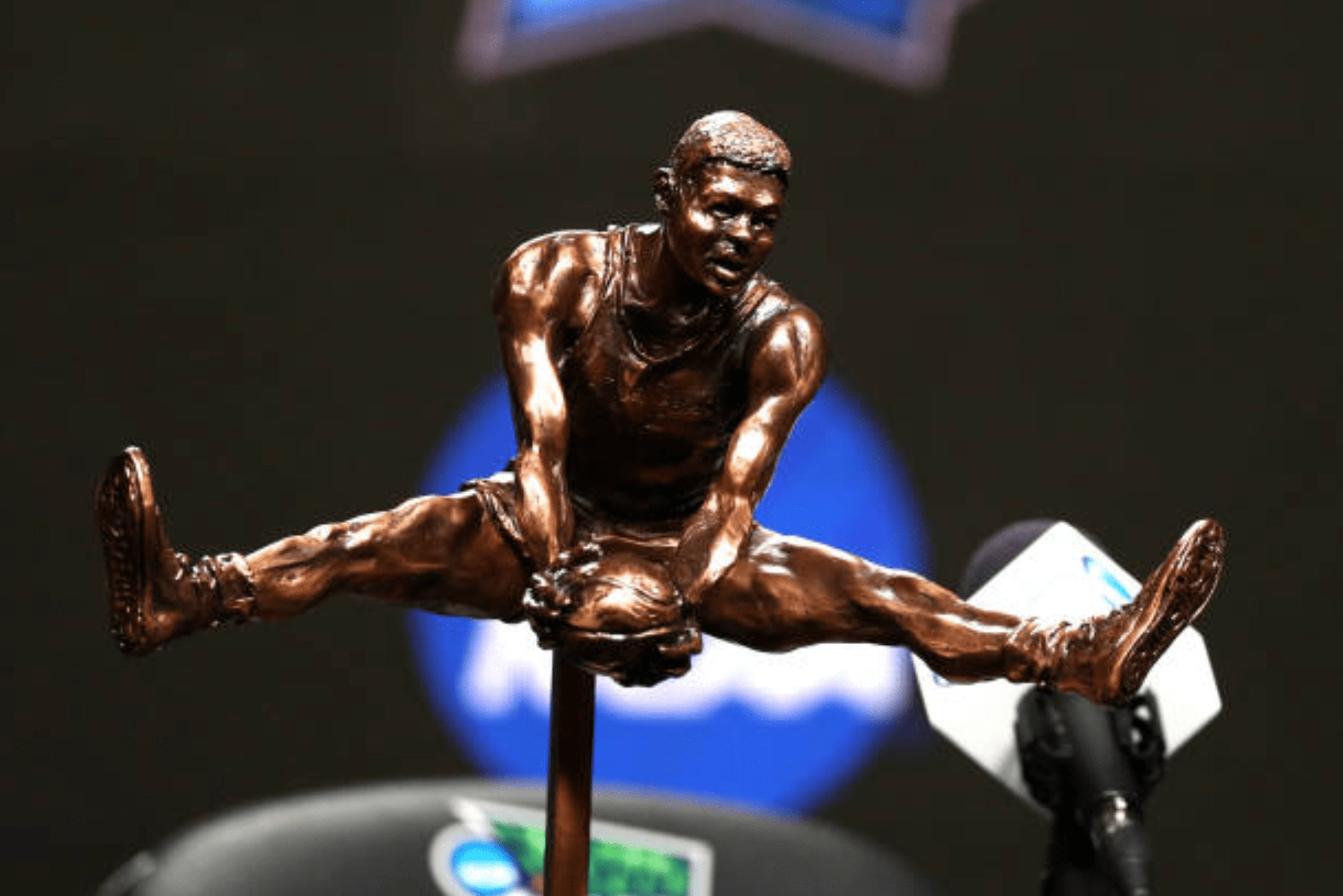 2340x1562 OSCAR ROBERTSON