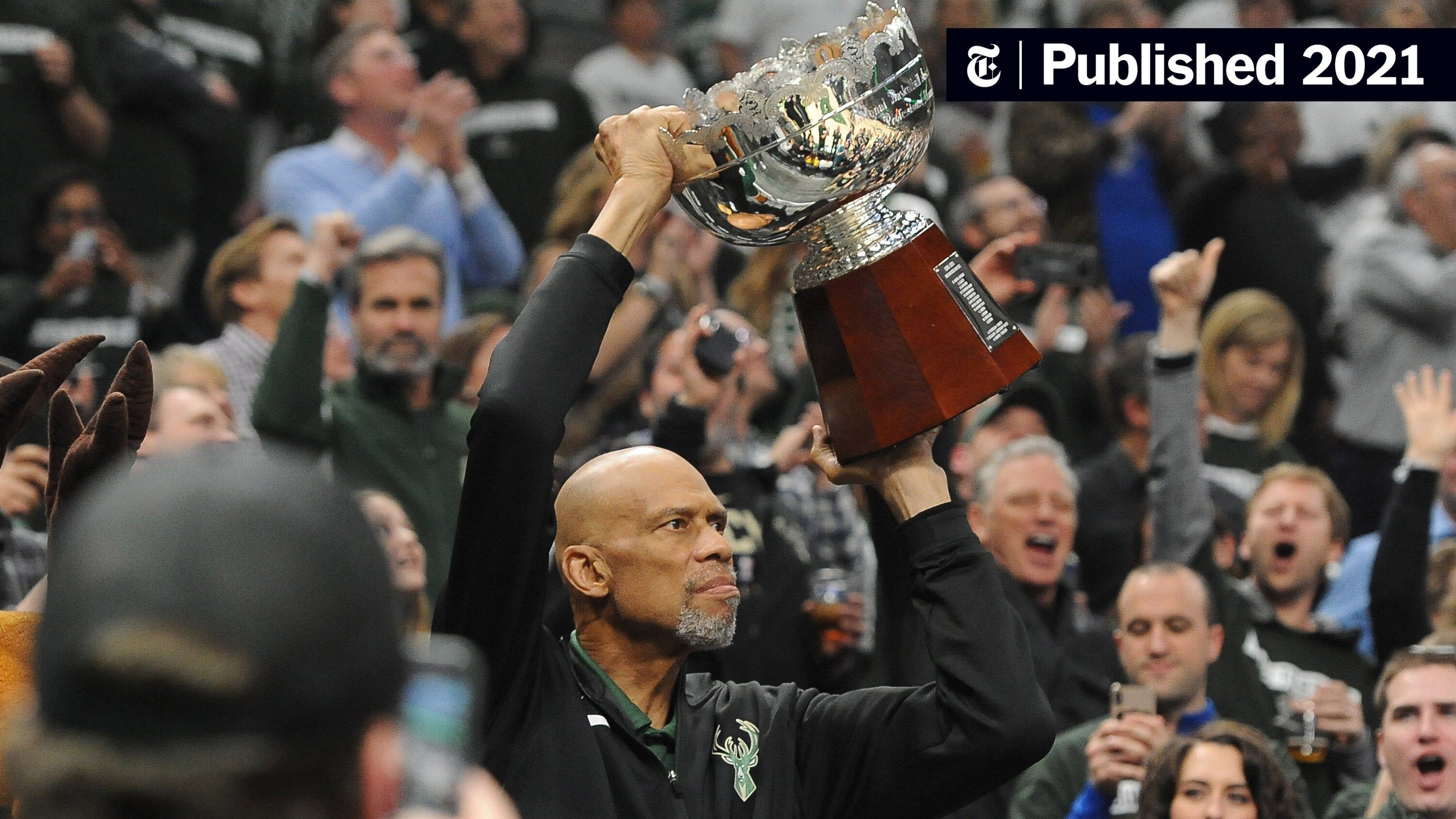 3000x1688 The Bucks Have Big Time Supporters: Kareem And Oscar Robertson