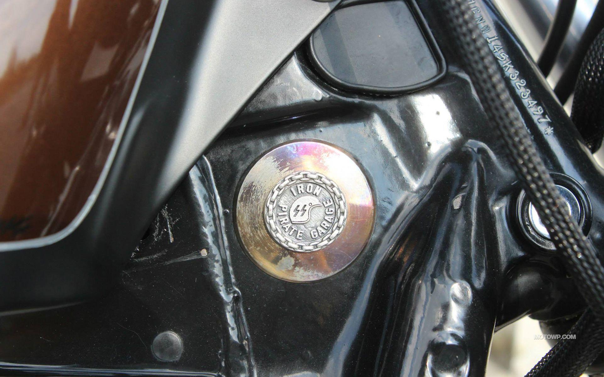 1920x1200 Custom motorcycle desktop wallpaper Iron Pirate Garage Iron Gun
