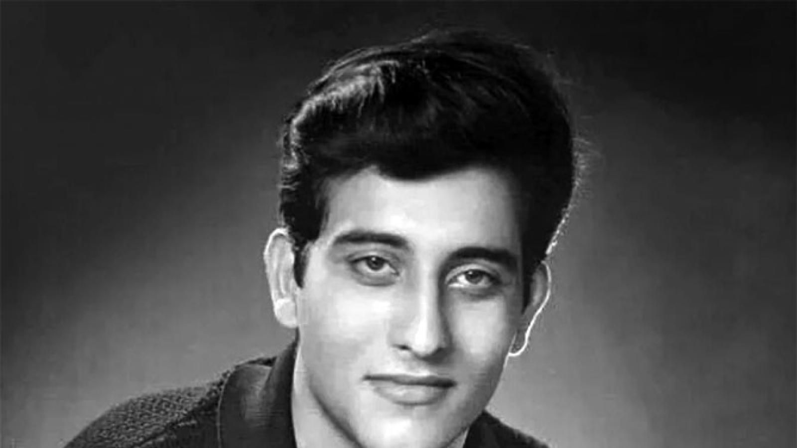 1600x900 Vinod Khanna's Life in Picture