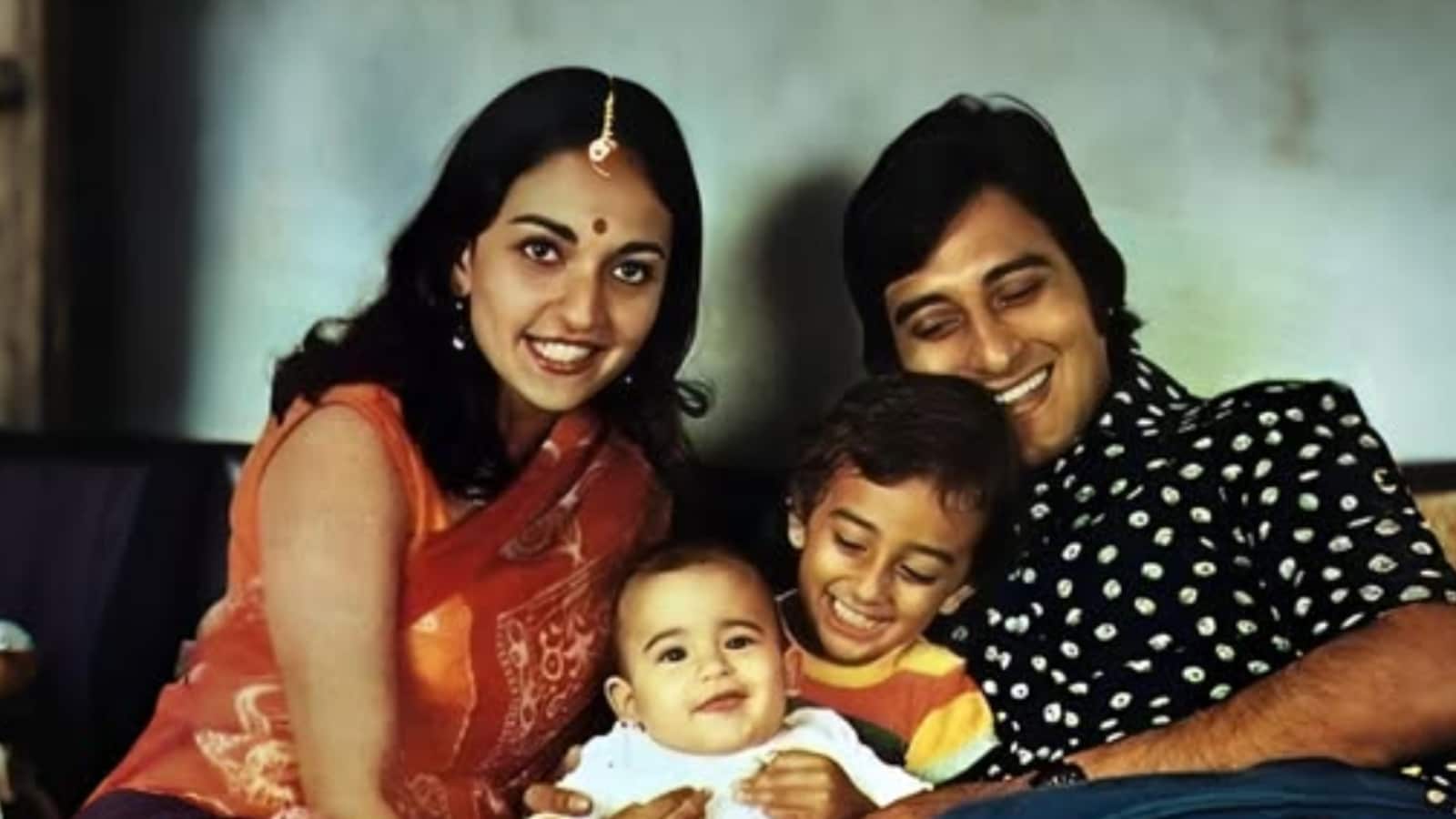 1600x900 Vinod Khanna's second wife Kavita on bond with stepsons Akshaye Khanna and Rahul Khanna: 'They already had the best mother'