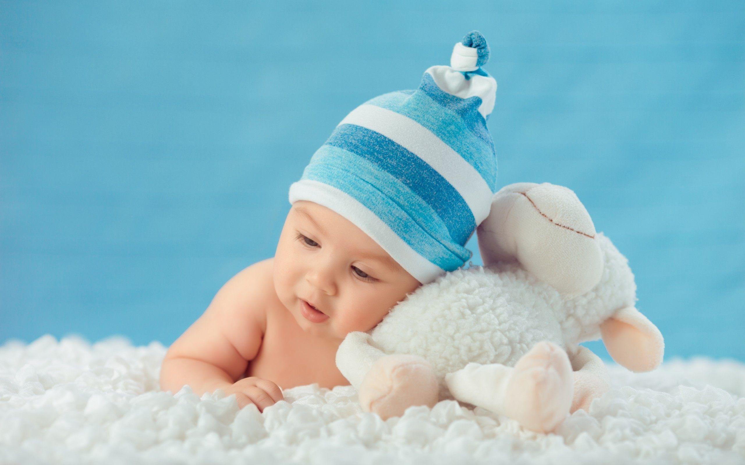 2560x1600 Baby Background Desktop. Funny Baby