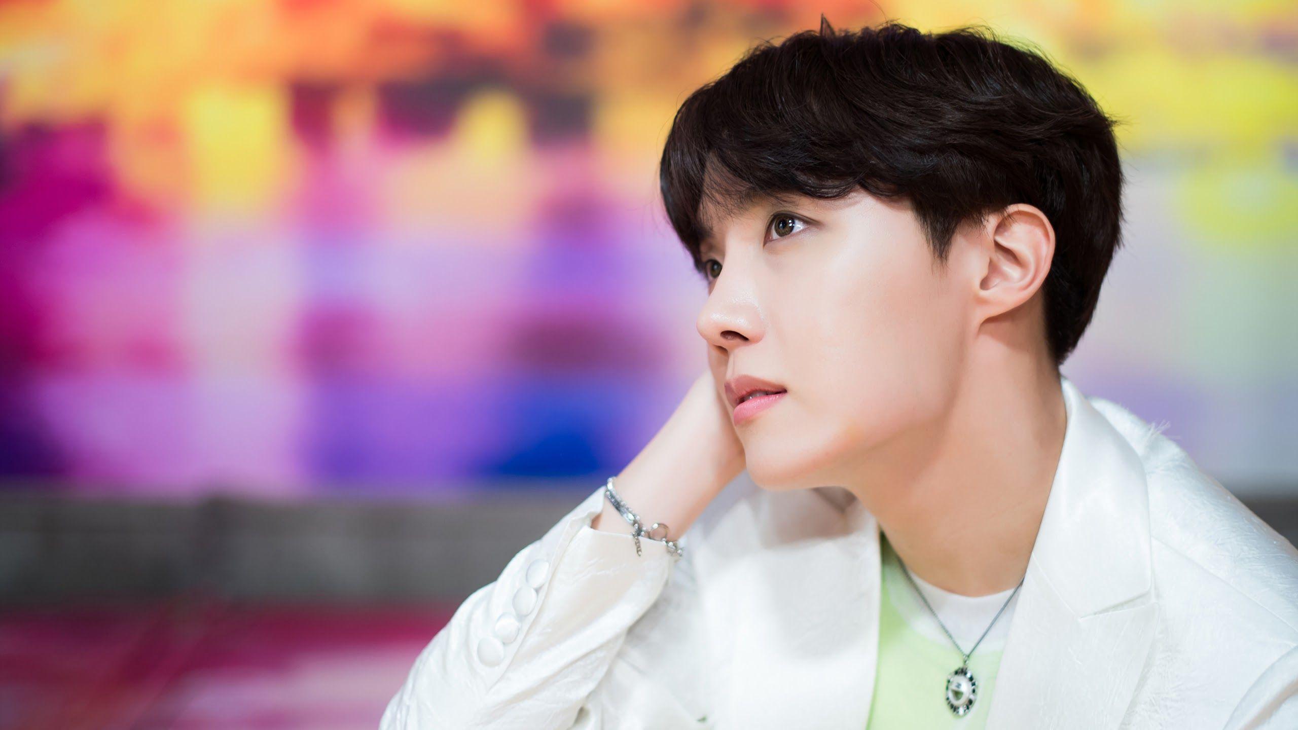 2560x1440 J Hope Wallpaper HD