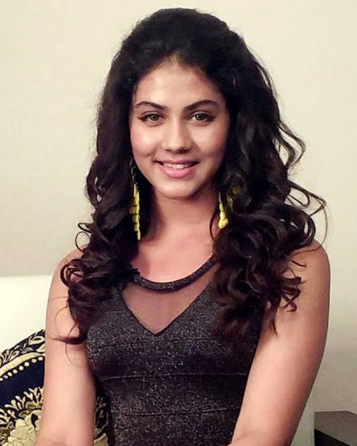 1202x1500 Rittika Sen photo and image