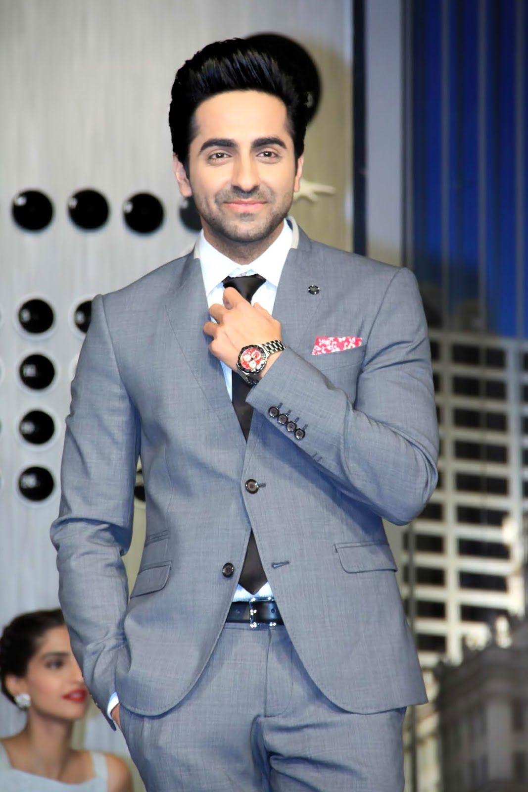 1067x1600 Ayushmann Khurrana HD Wallpaper