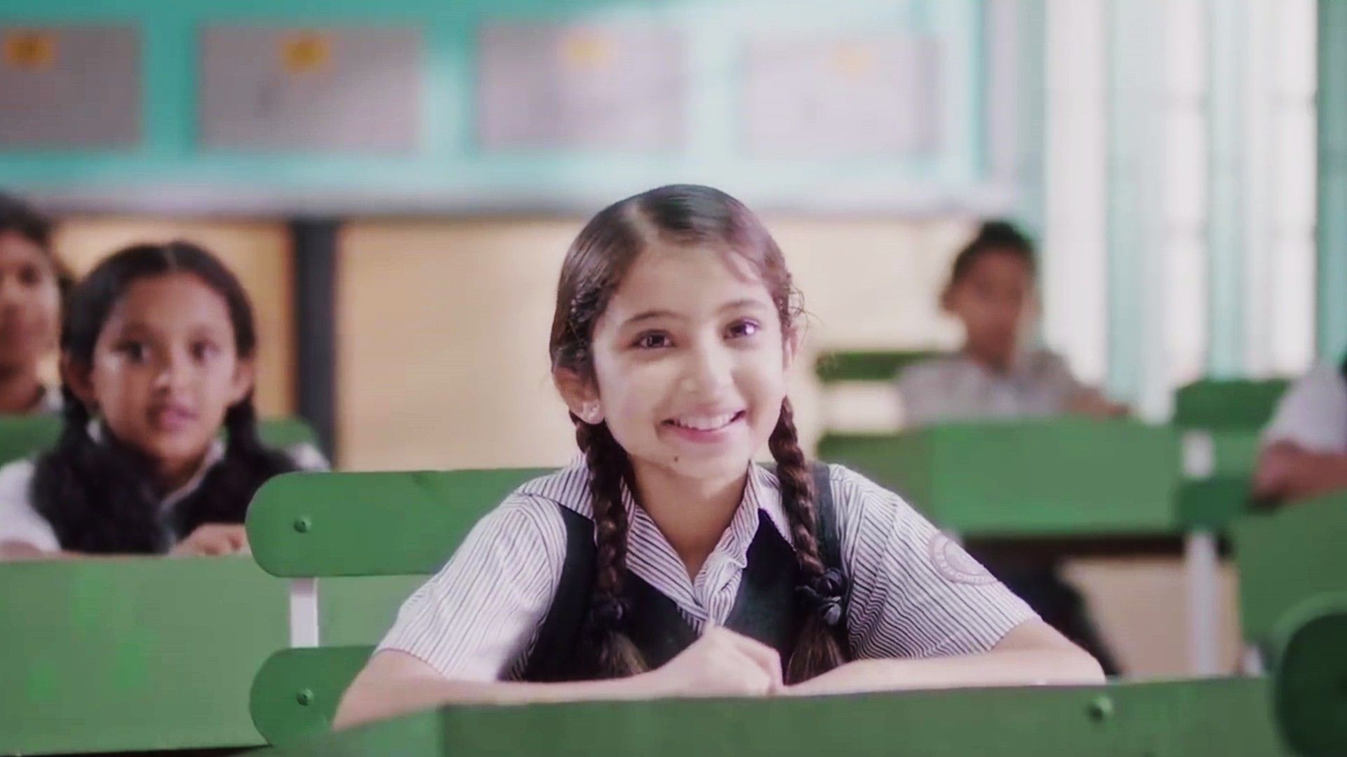 1920x1080 Sara Arjun In Ann Maria Kalippilaanu Film Wallpaper 04460