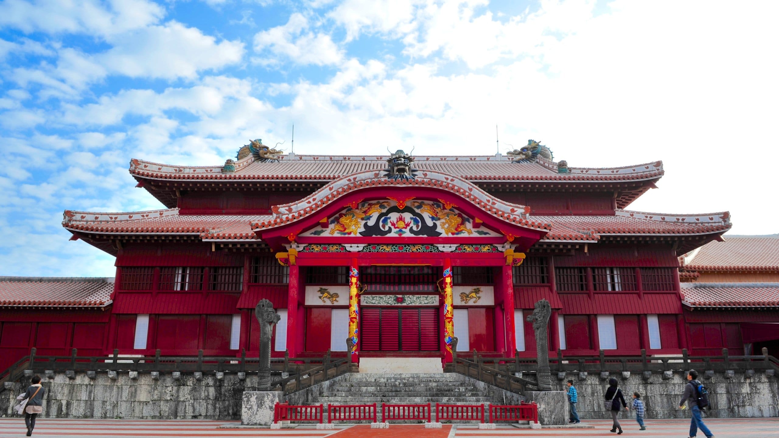 2560x1440 Where to Stay in Naha: Best neighborhoods