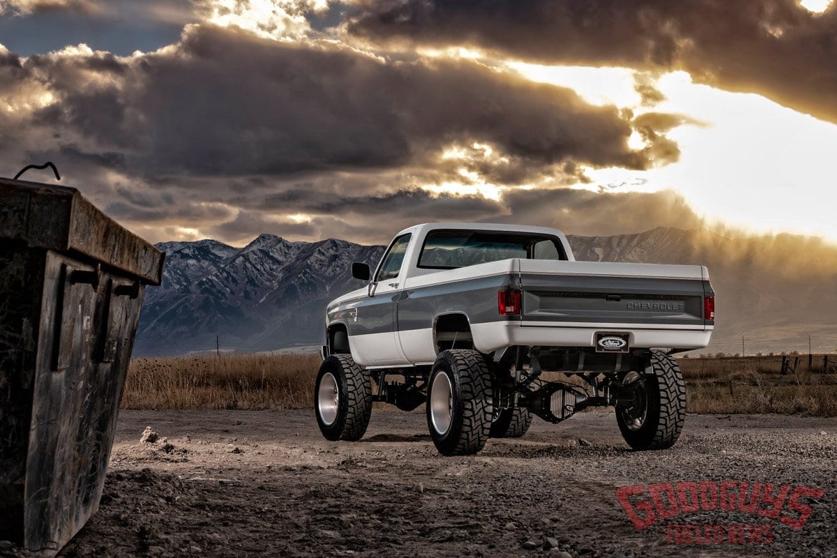 1200x800 SquareD Lifted Squarebody (1 of 28)