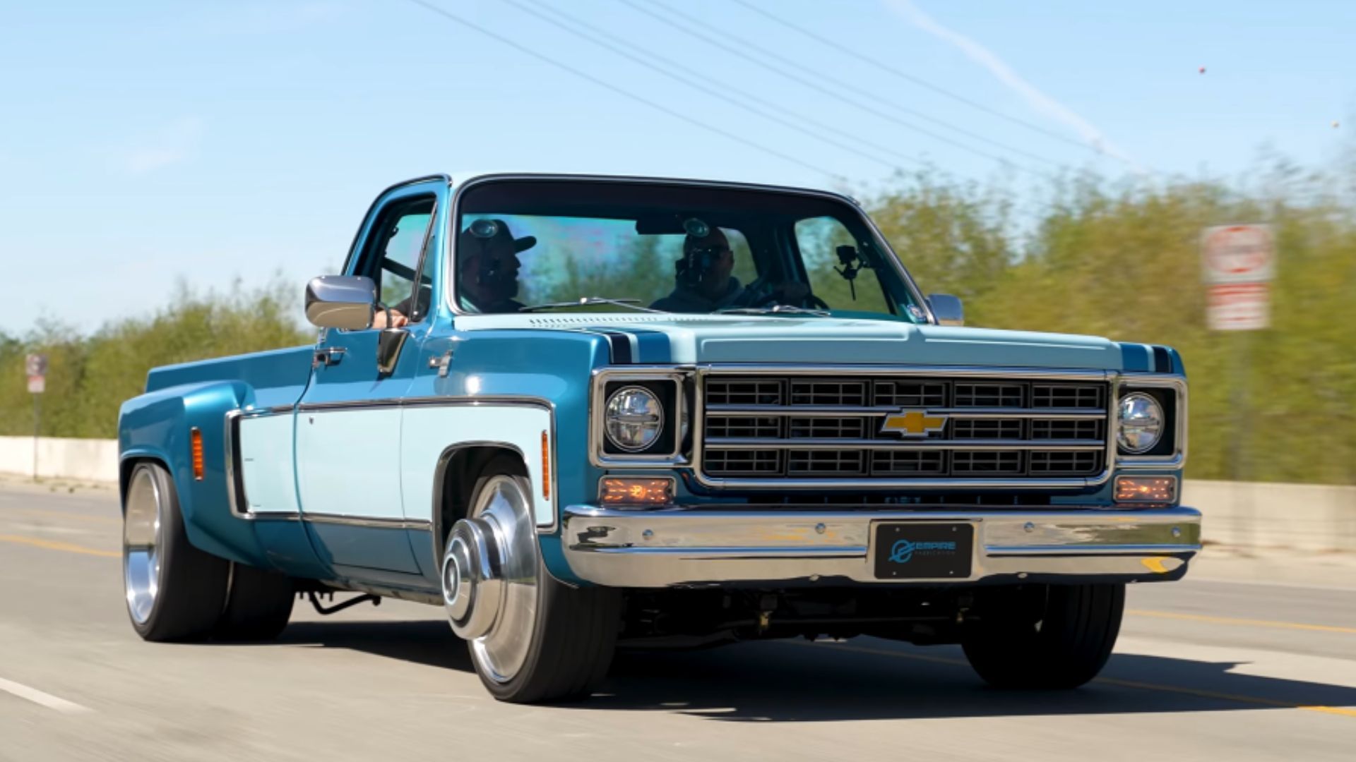1920x1080 Turbodiesel '78 Chevy Squarebody Dually Rocks