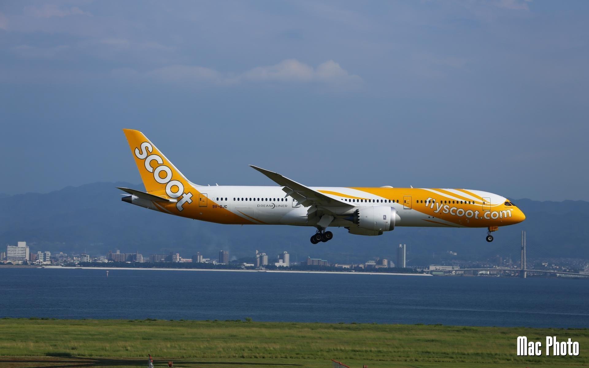 1920x1200 Boeing 787 Dreamliner HD Wallpaper