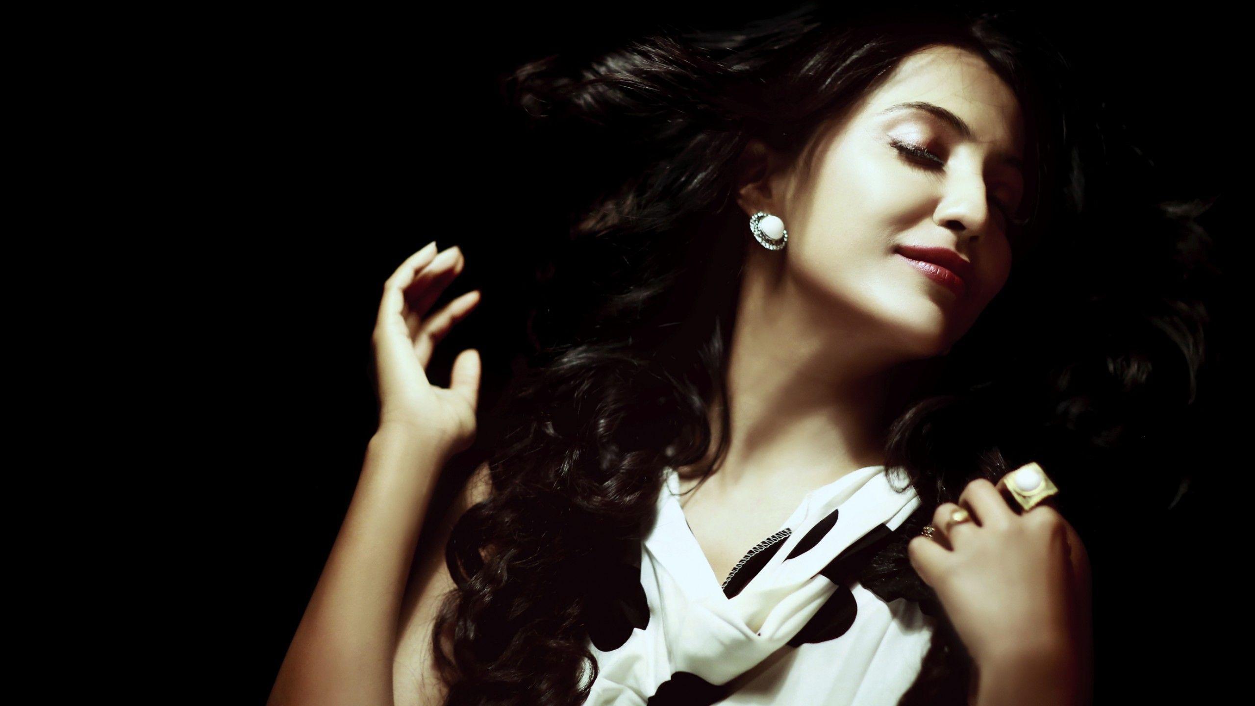 2560x1440 Download 2 Indian model Wallpaper. Wallpaper for iPhone