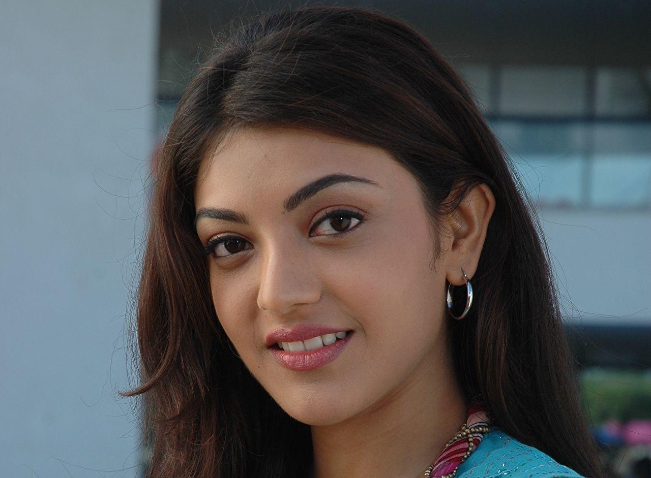 1280x941 Wallpaper Indian Celebrities