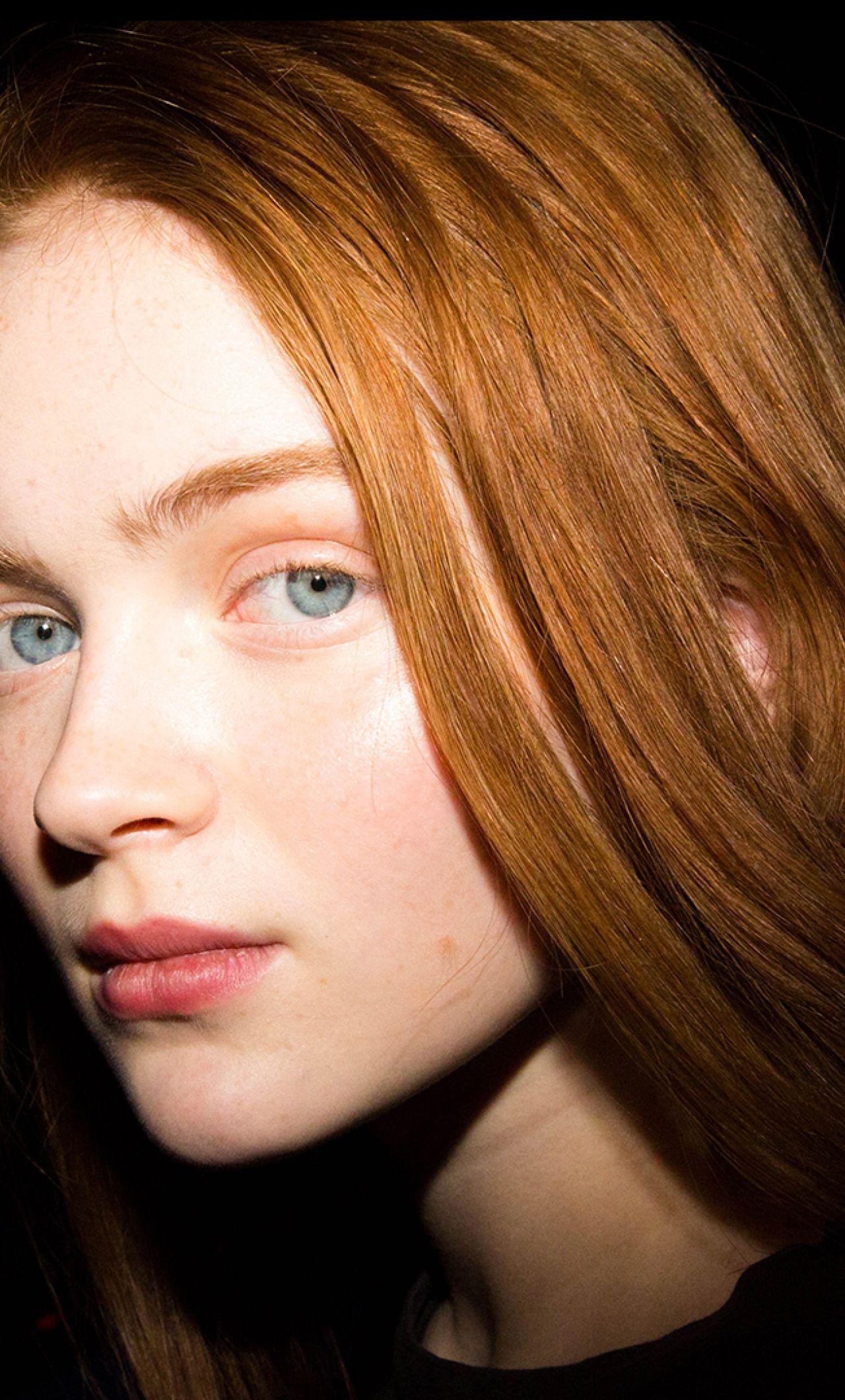 1280x2120 Sadie Sink iPhone 6 plus Wallpaper, HD Celebrities