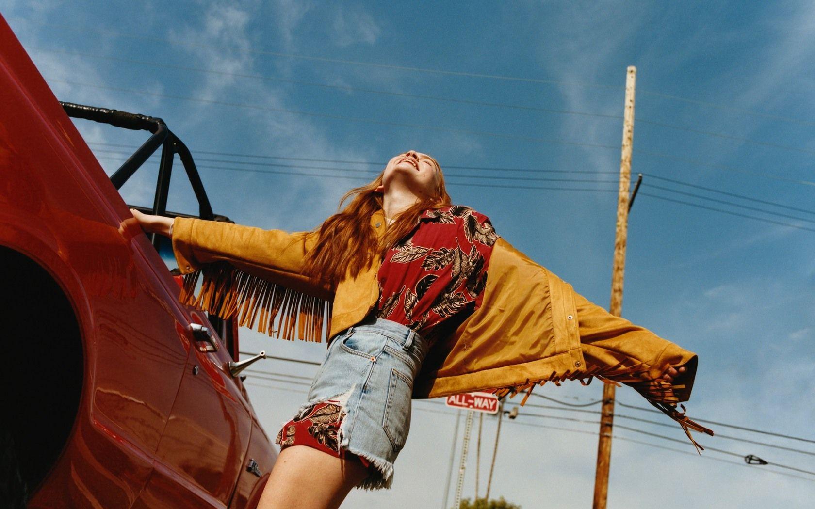 1680x1050 Sadie Sink Pull And Bear 1680x1050 Resolution HD 4k