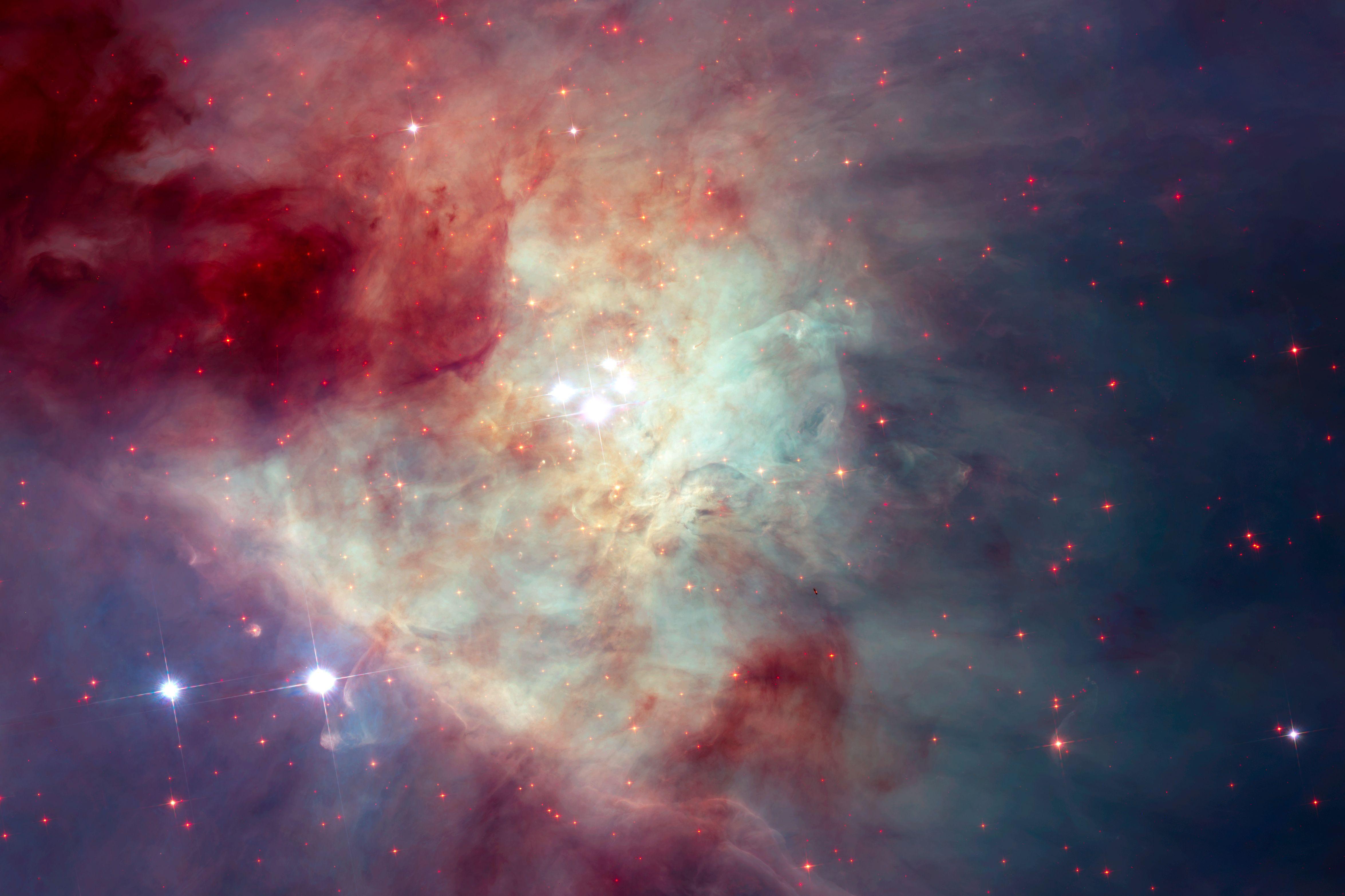 4699x3132 Wallpaper Kleinmann Low Nebula, Orion Nebula Complex, Hubble Space