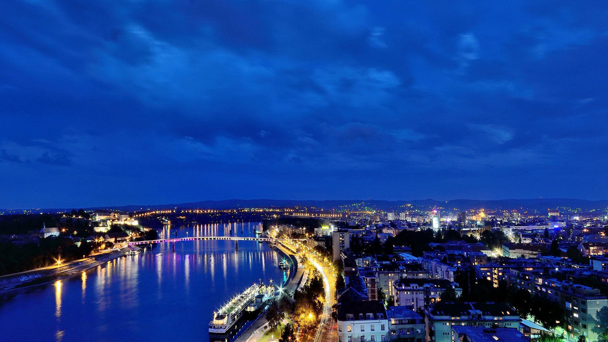 2560x1440 Desktop Wallpaper Serbia Novi Sad Bridges Night Rivers 2560x1440