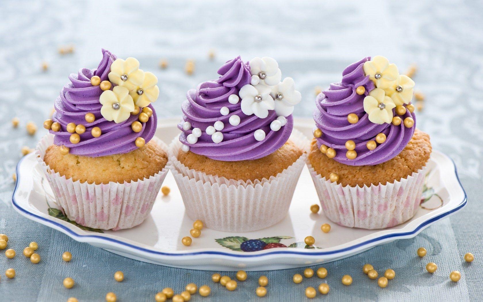 1680x1050 Cupcake Wallpaper