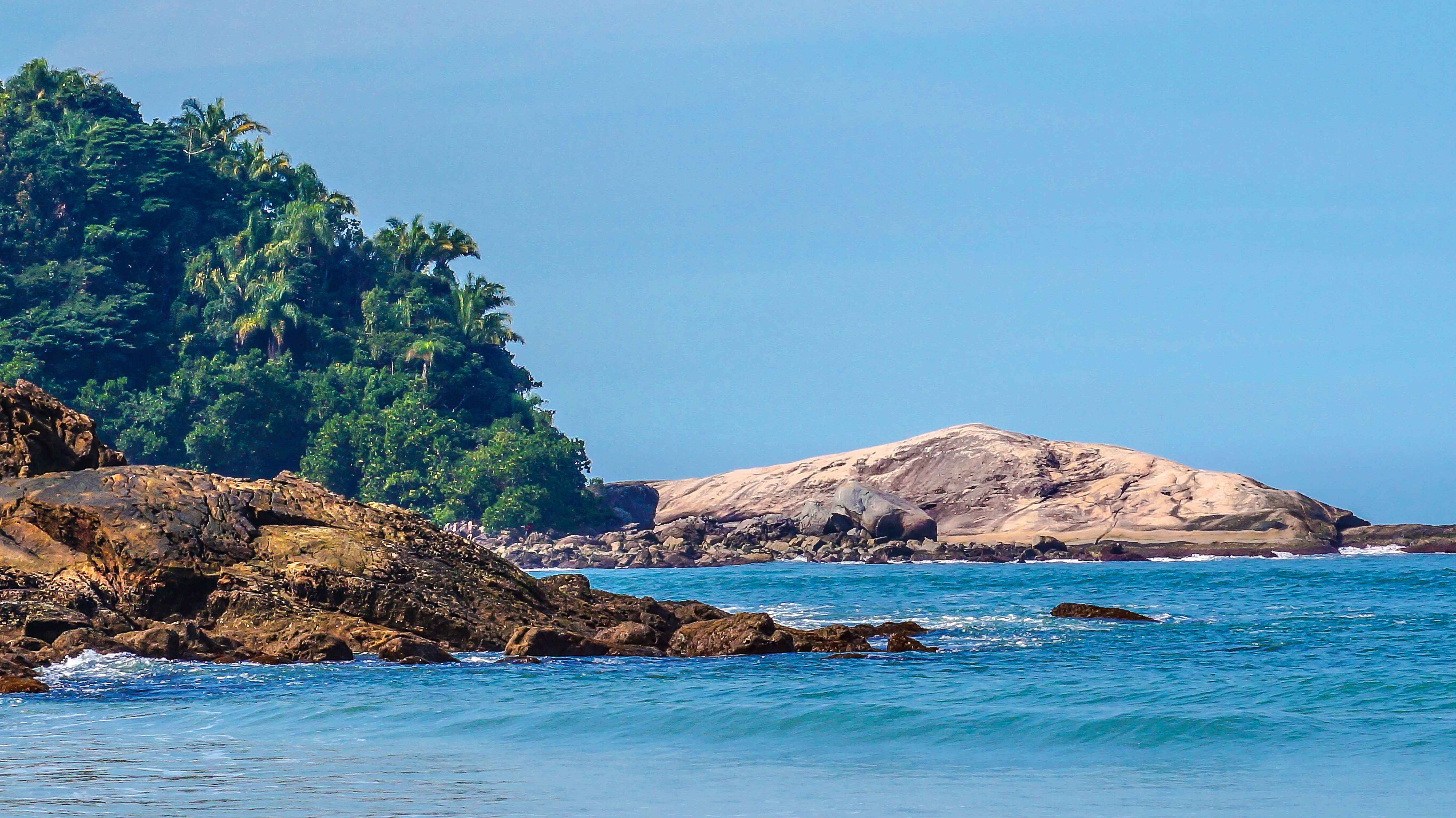 5456x3064 Praia de Pernambuco da