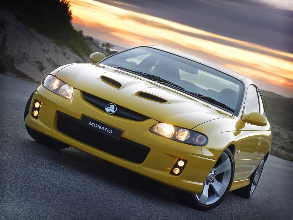 1024x768 Holden Monaro CV8 Z Wallpaper [HD]