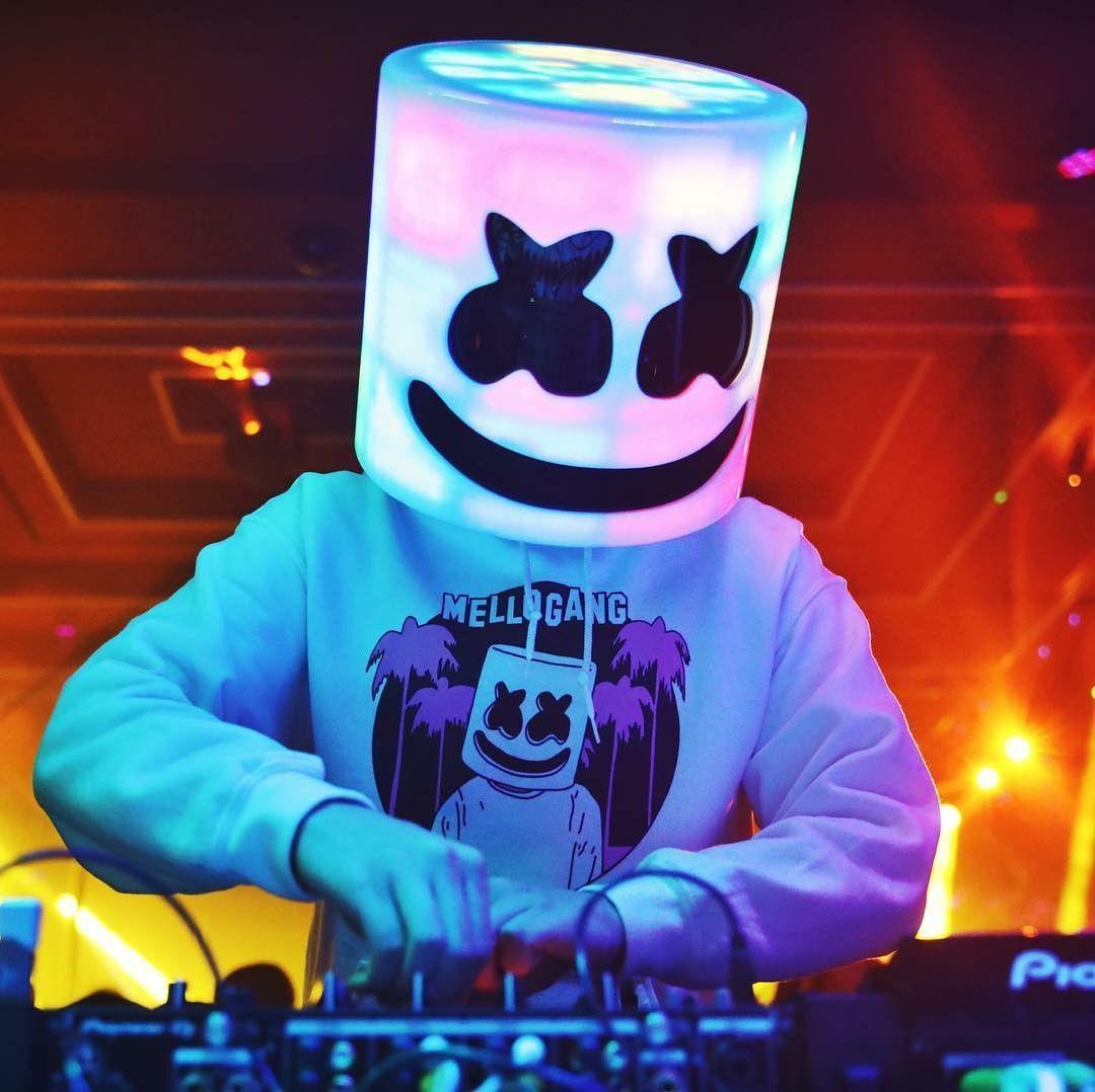 1080x1078 Marshmello