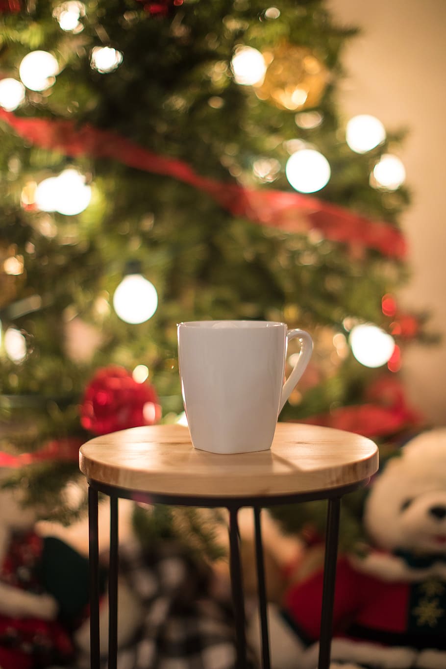 910x1365 Christmas picture 1080P, 2K, 4K, 5K HD wallpaper free download