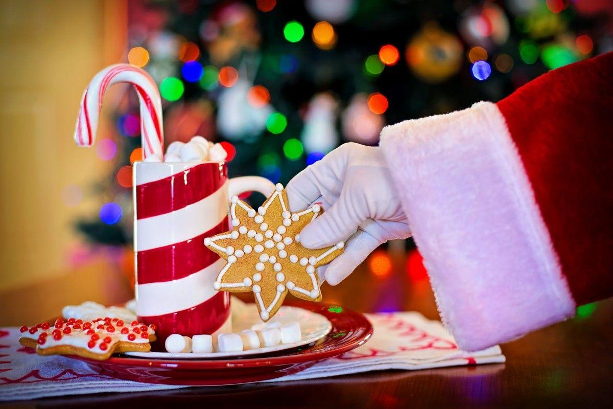 1200x800 Free Christmas Background and Wallpaper