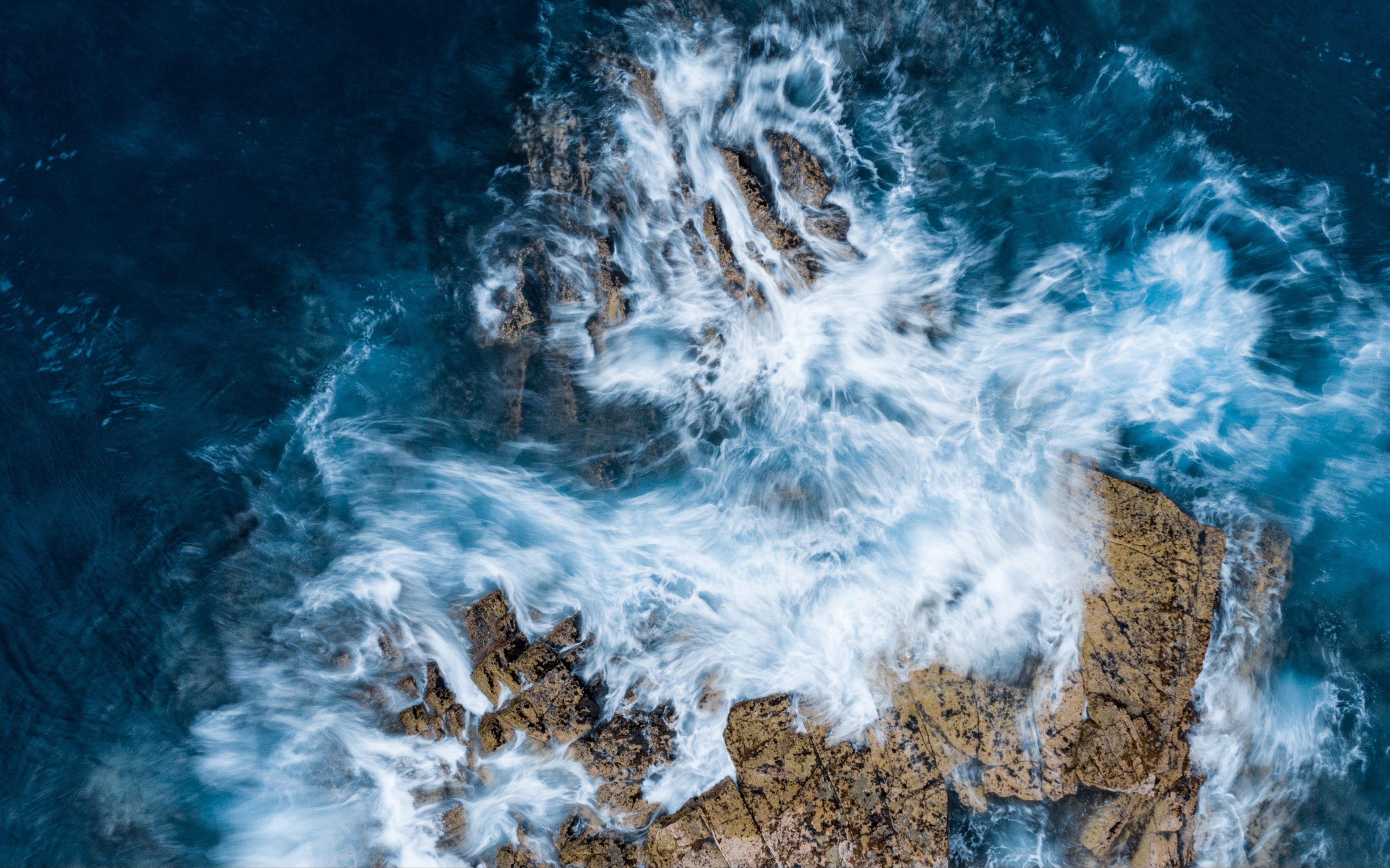 3840x2400 Waves against rocks Wallpaper 4k Ultra HD