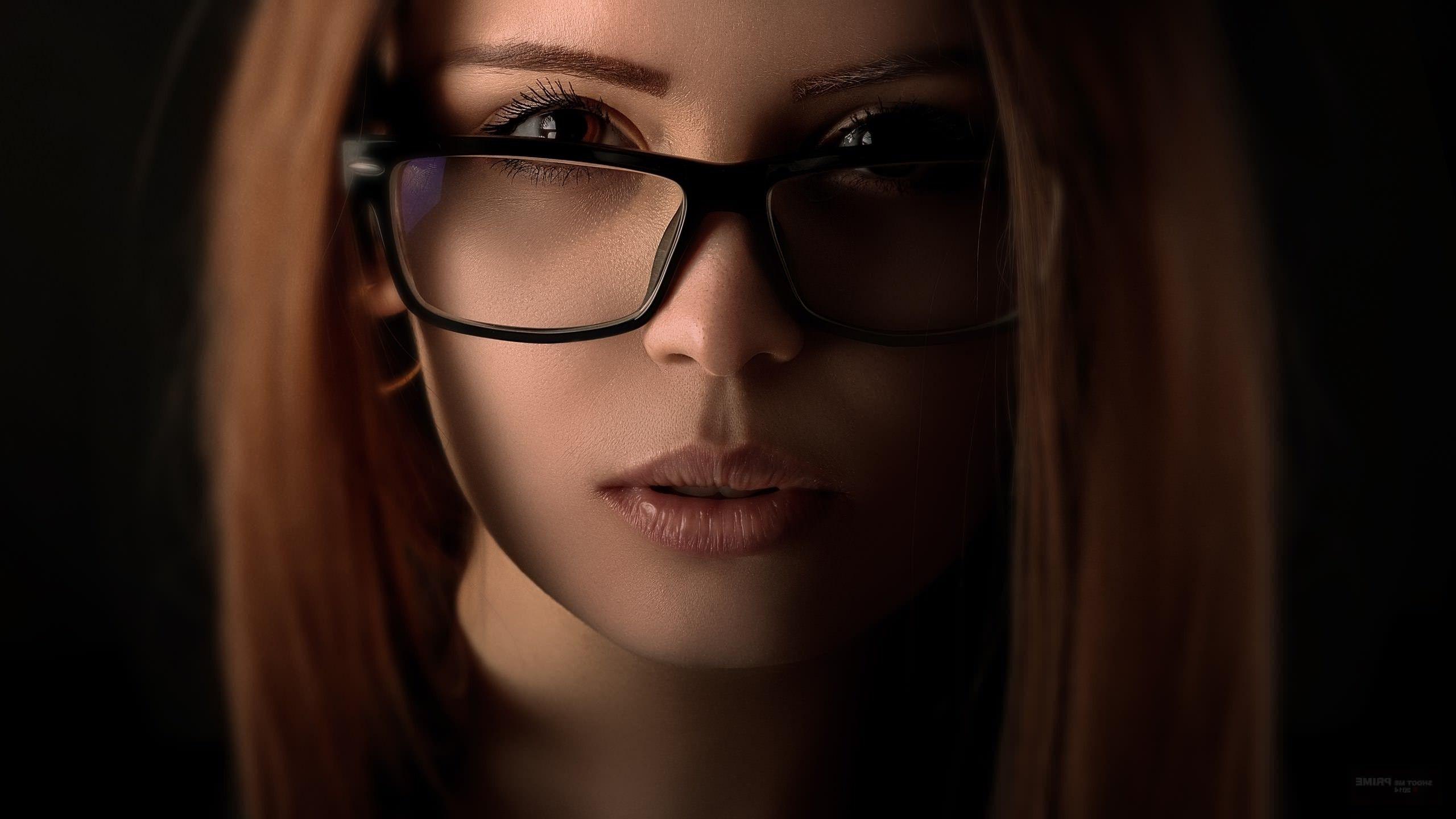 2560x1440 women, Face, Closeup, Women With Glasses Wallpaper HD / Desktop