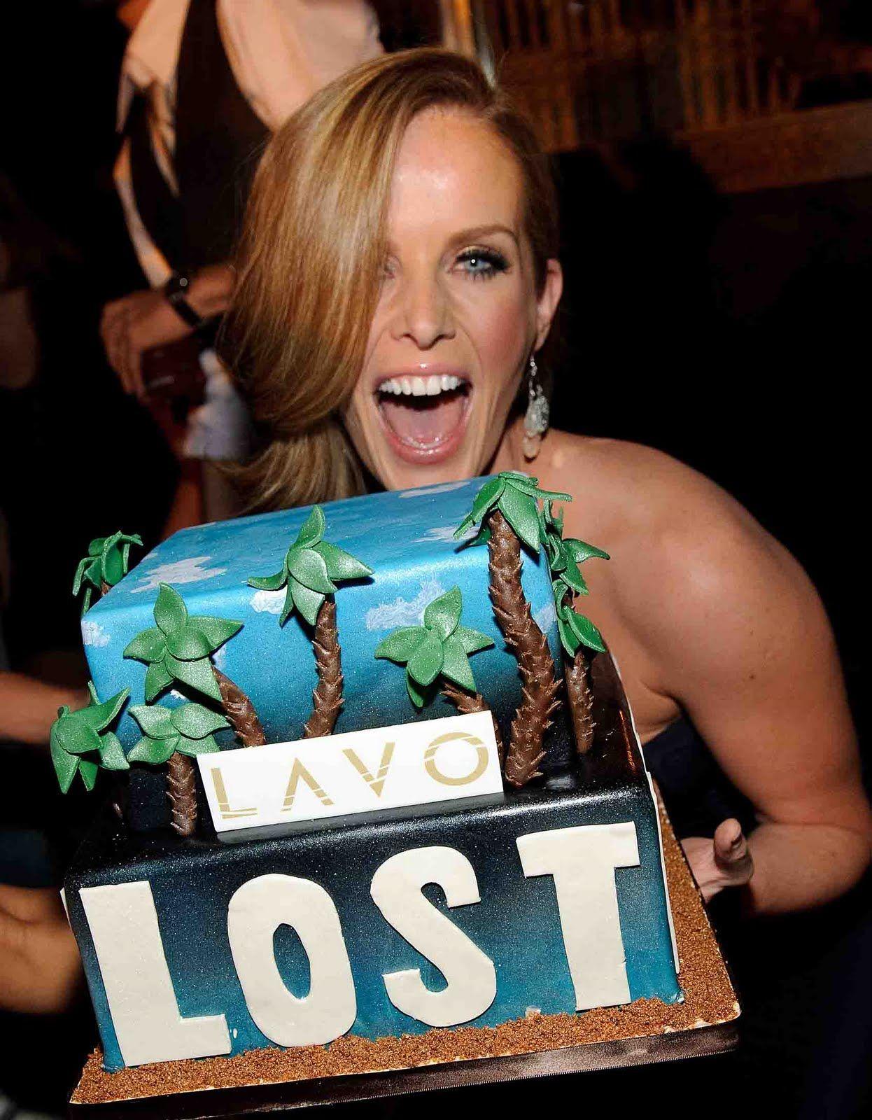 1246x1600 Rebecca Mader Mader Foto