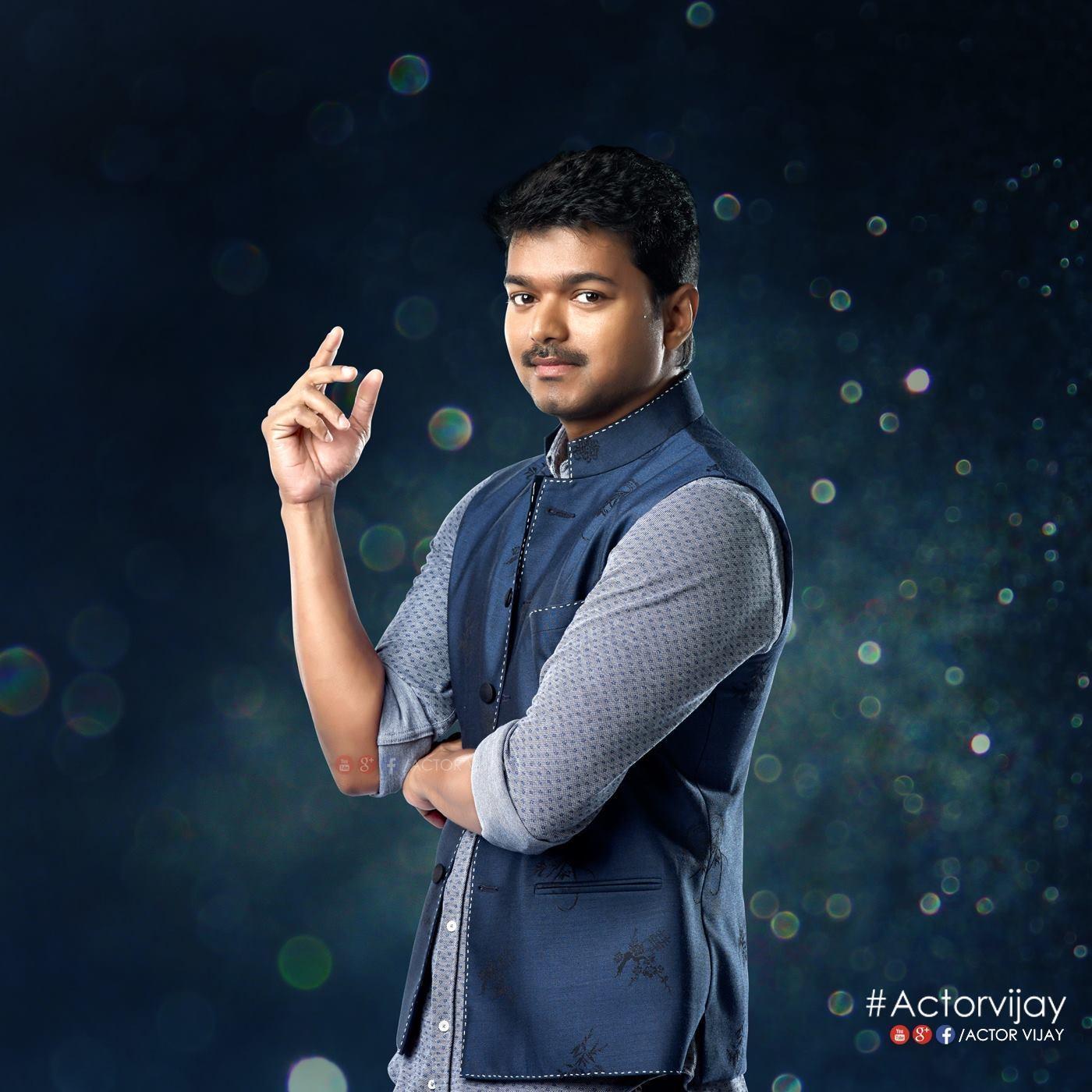 1400x1400 Vijay With Keerthi Suresh Wallpaper & Background Download