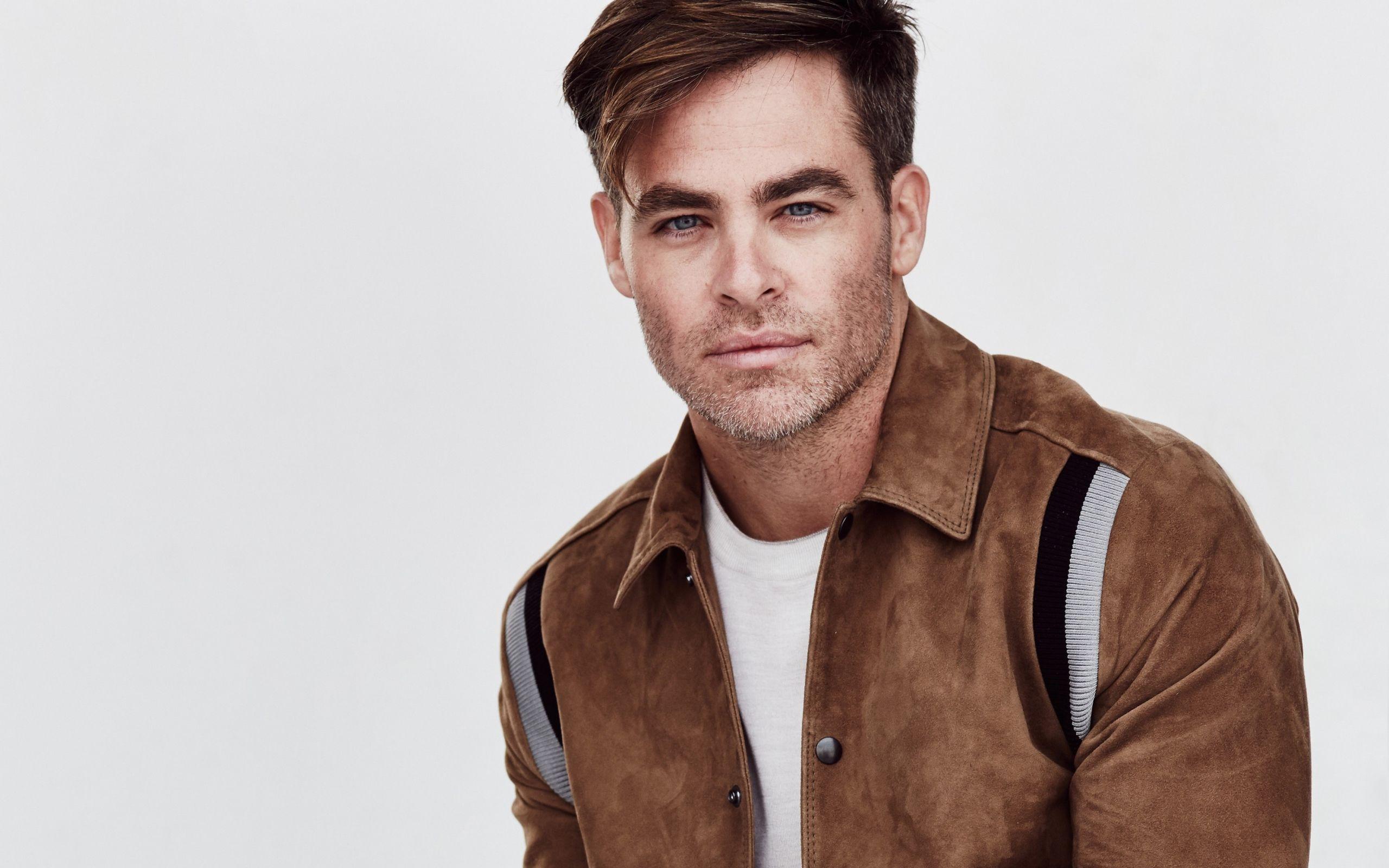 2560x1600 Wallpaper of Actor, American, Blue Eyes, Chris Pine background