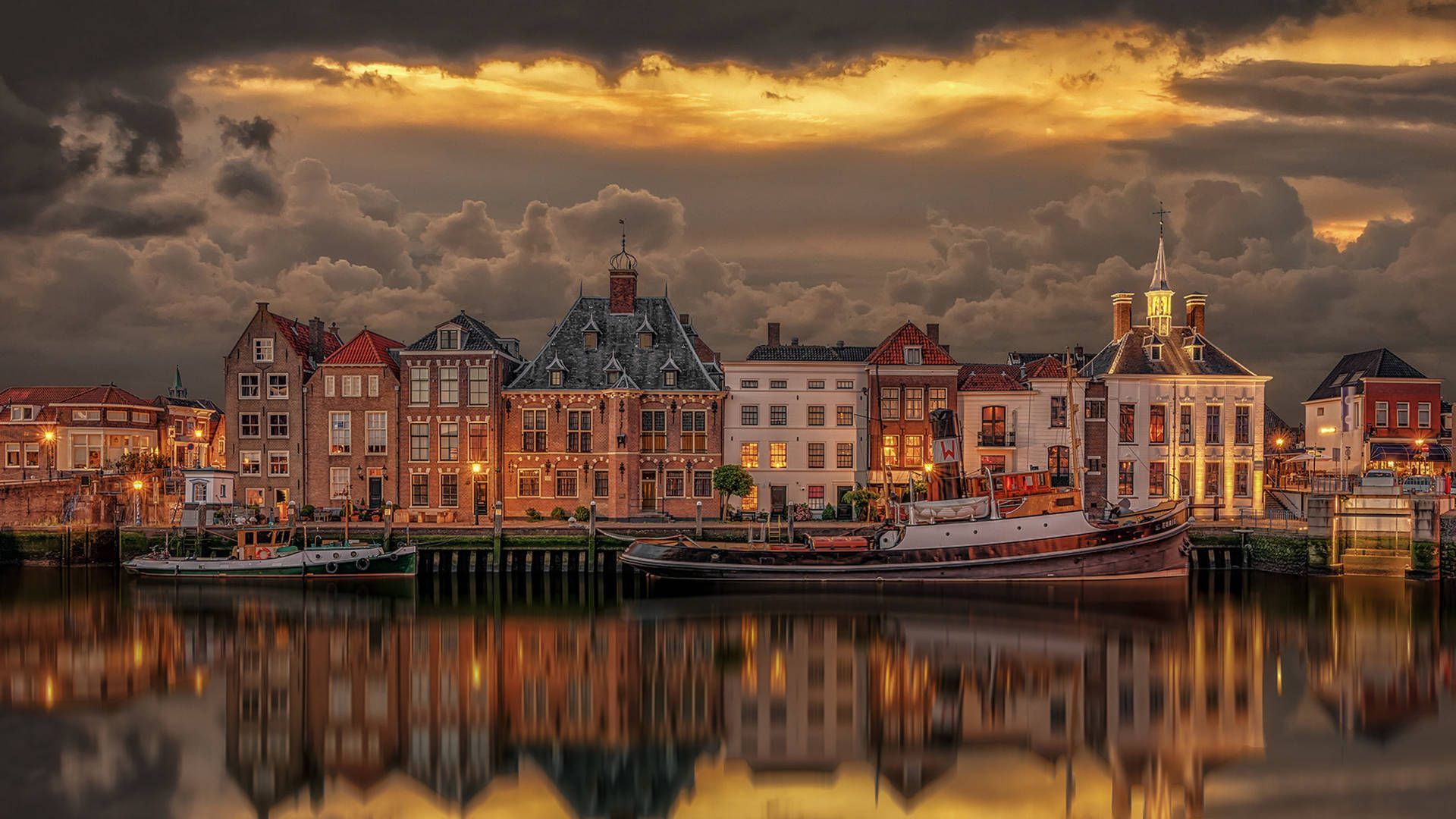 1920x1080 Download Windows 11 4k River Houses Wallpaper
