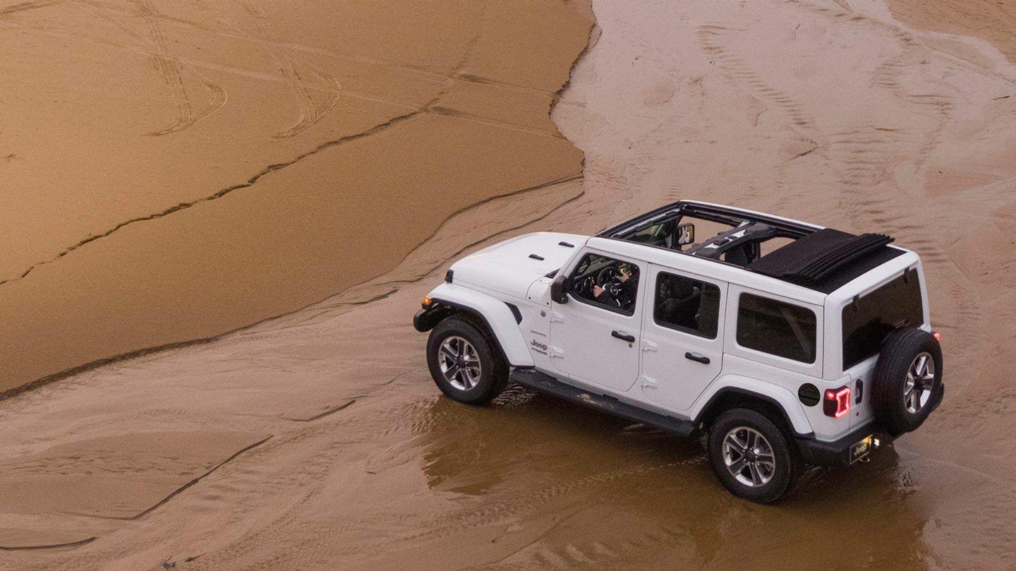 1440x809 Jeep® Wrangler. Photo and Video Gallery