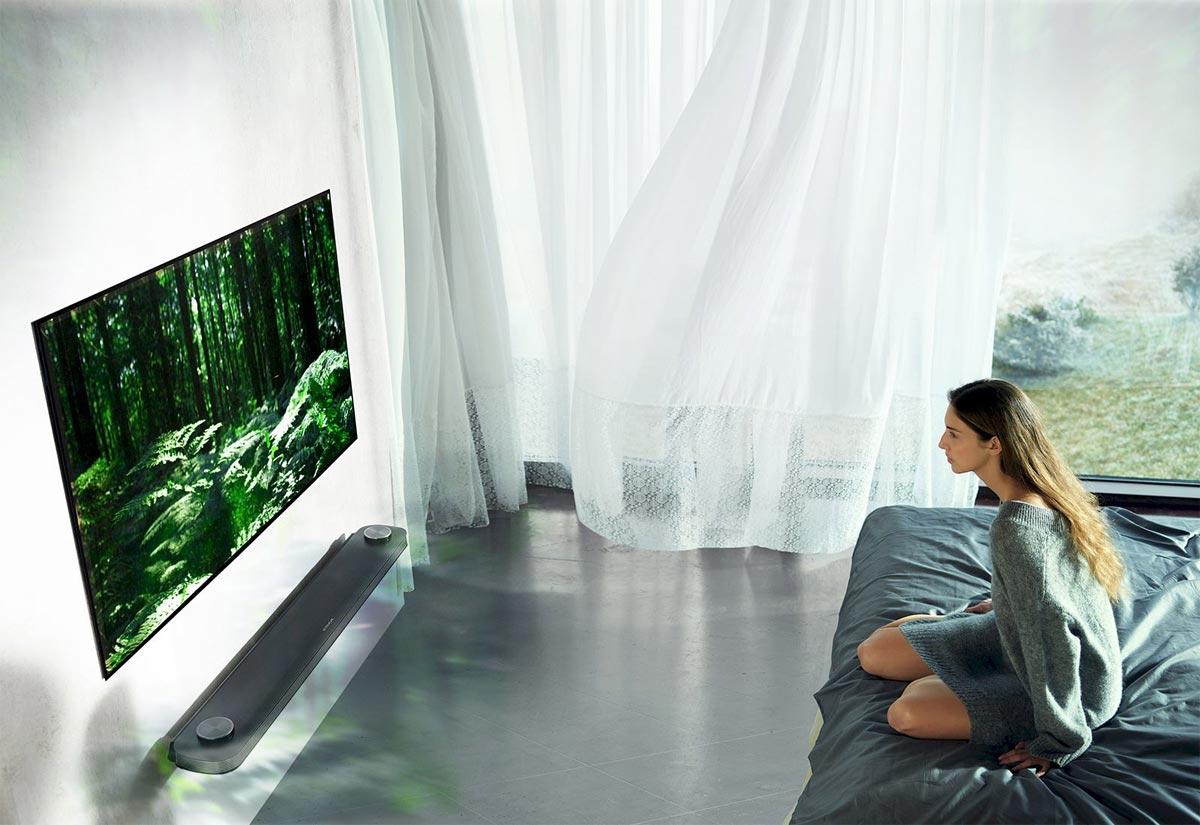 1200x825 LG launches larger 77 wallpaper OLED TV for $20000