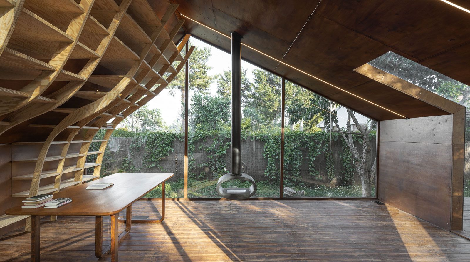 1600x891 Writer's cabin in Madrid offers room of one's own. Wallpaper*