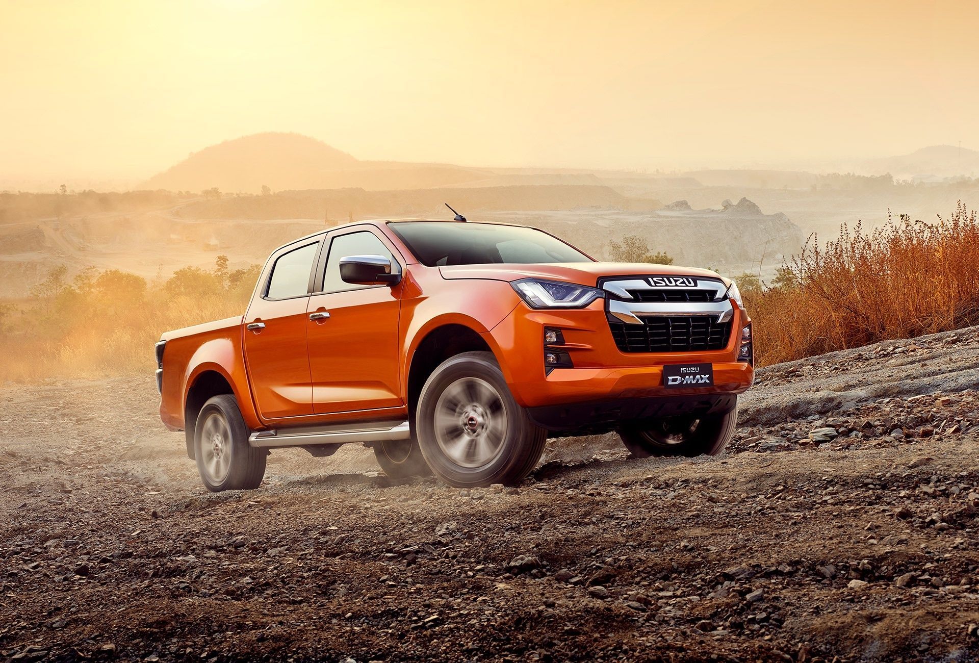 1920x1300 ISUZU Wallpaper