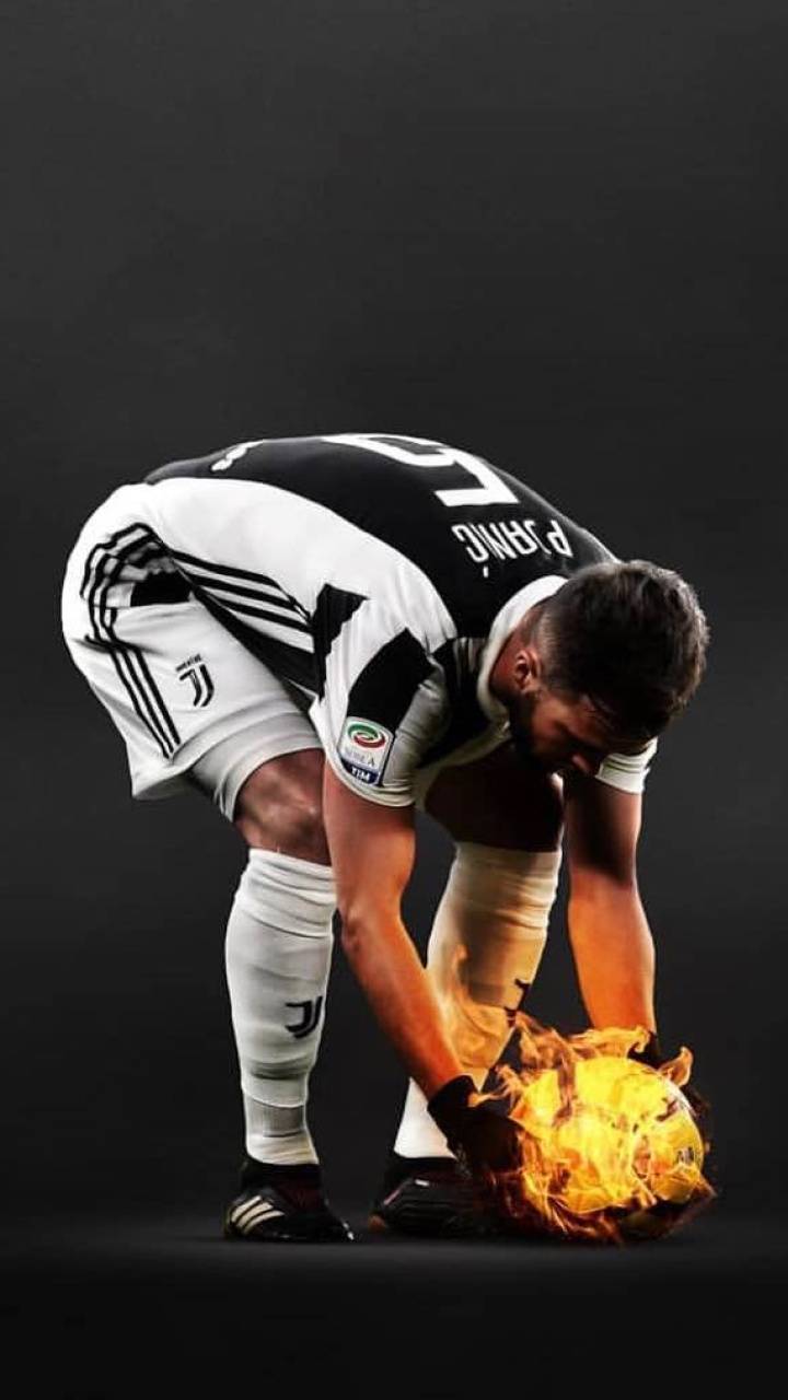 720x1280 Miralem Pjanic wallpaper