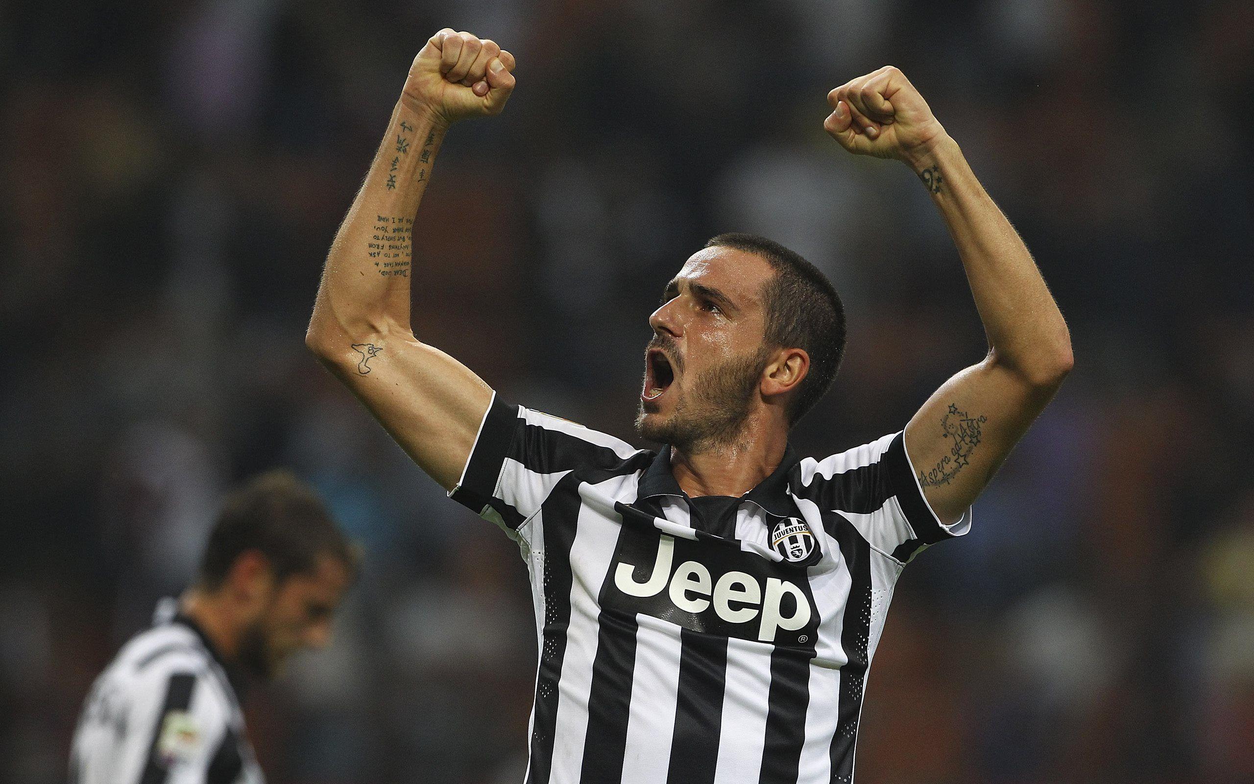 2560x1600 Download wallpaper Leonardo Bonucci, Juventus, football, portrait