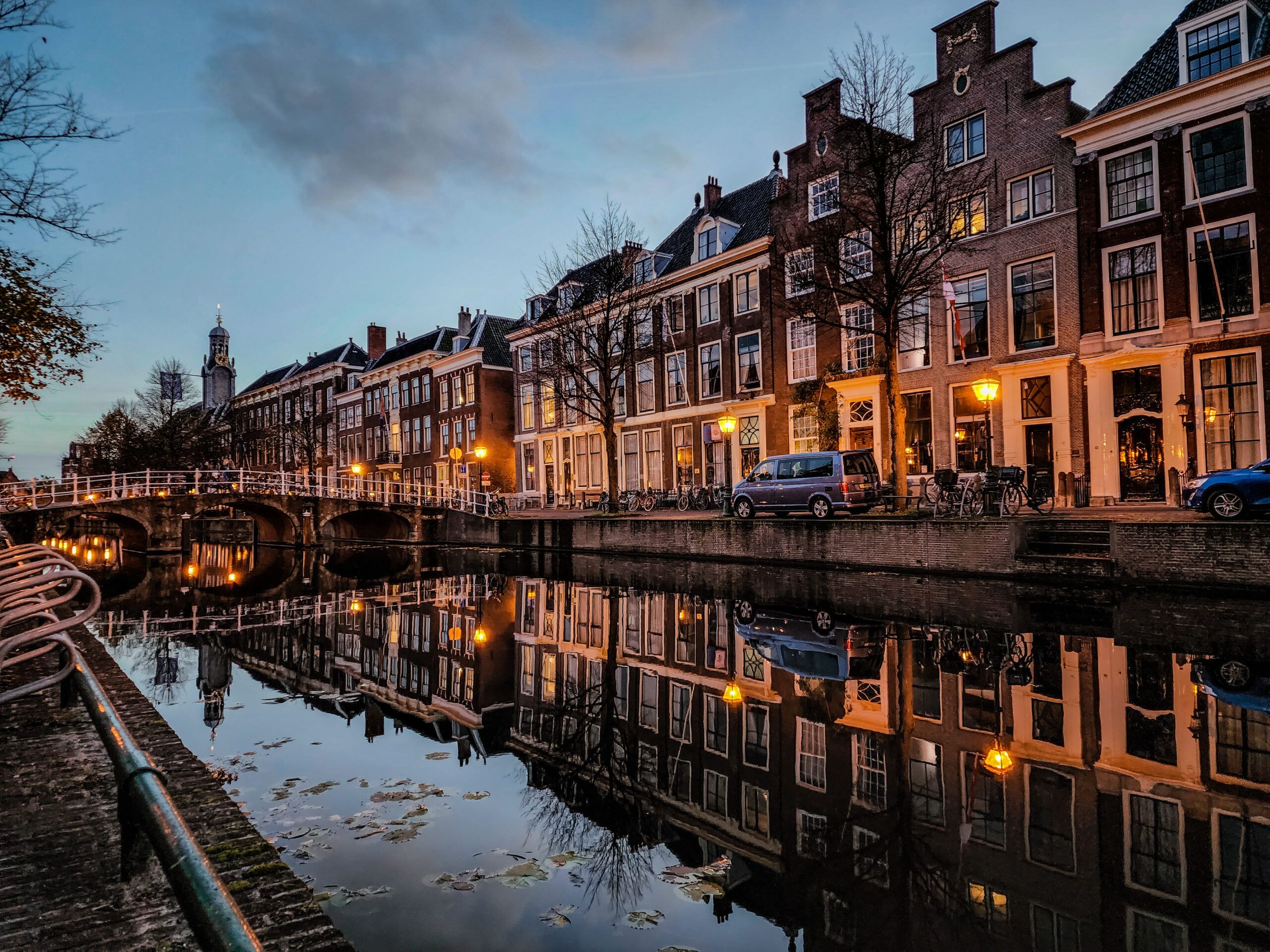 2560x1920 Leiden is a mini Amsterdam Cups of Travel