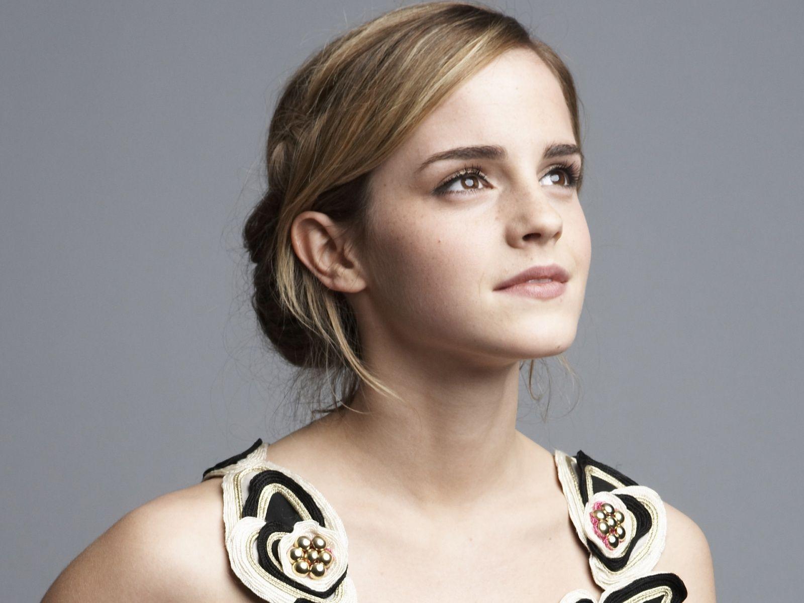 1600x1200 Beautiful girls wallpaper wallpaper for free download about 406