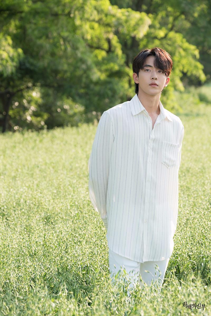 800x1200 These Are The First Official Photo From Bride of the Water God