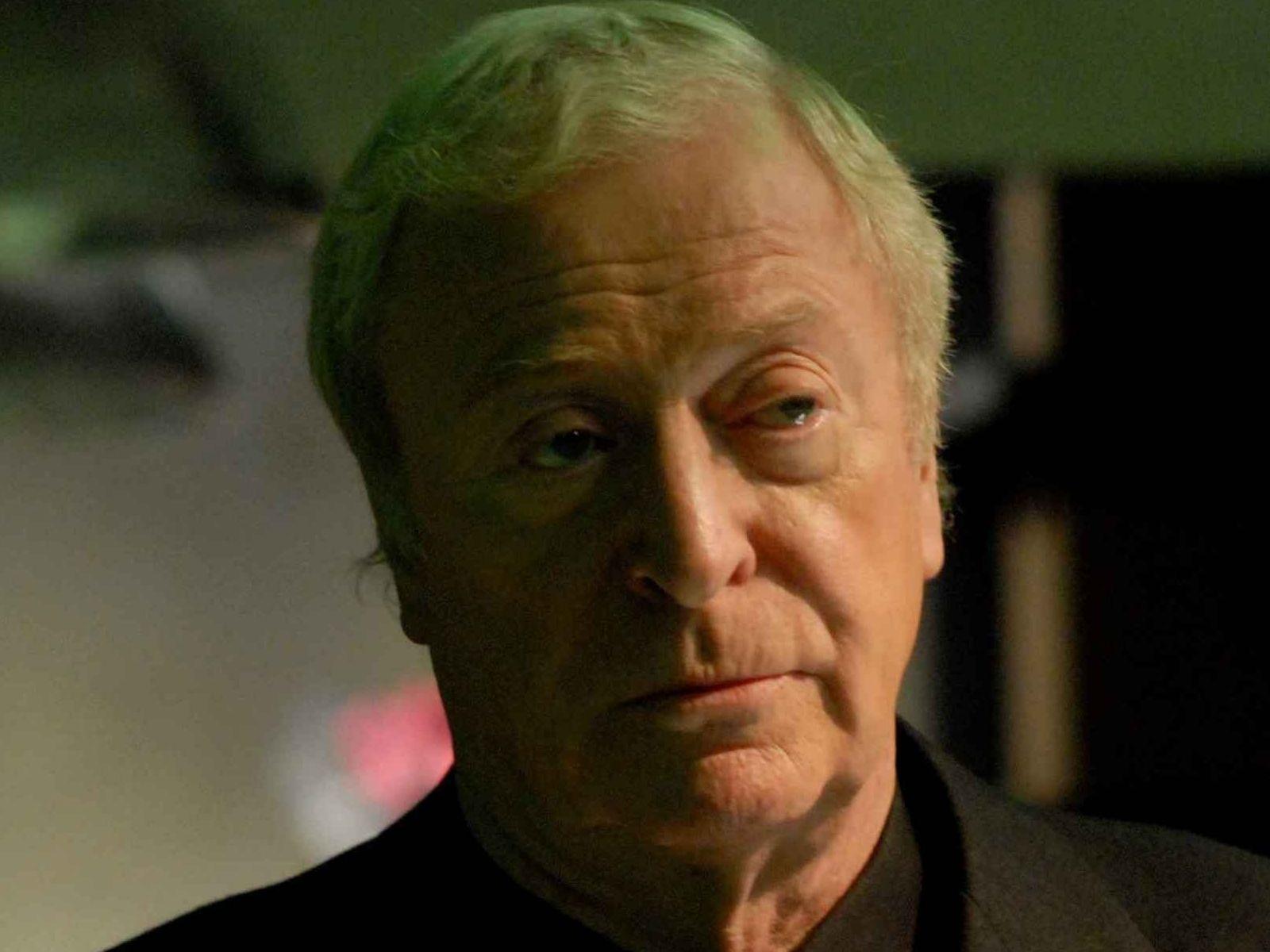 1600x1200 Wallpaper Wallbase Beauty: Michael Caine